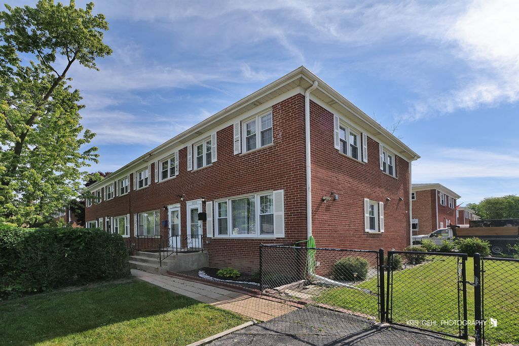9550 Potter Road — Des Plaines, IL 60016