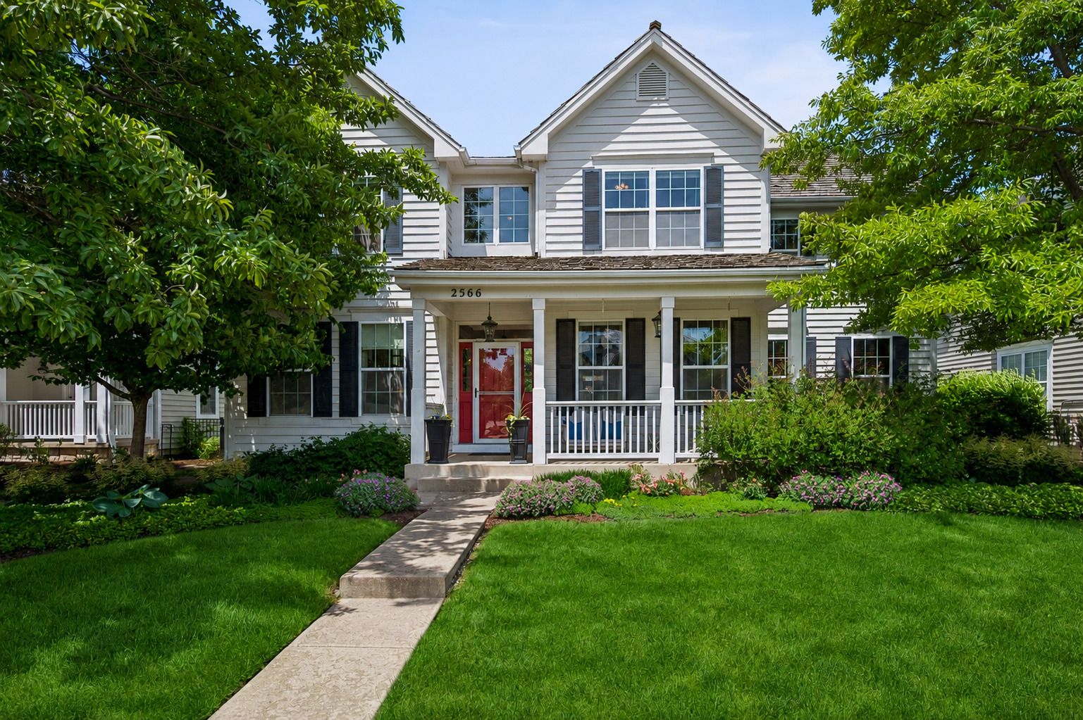 2566 Fielding Drive — Glenview, IL 60026