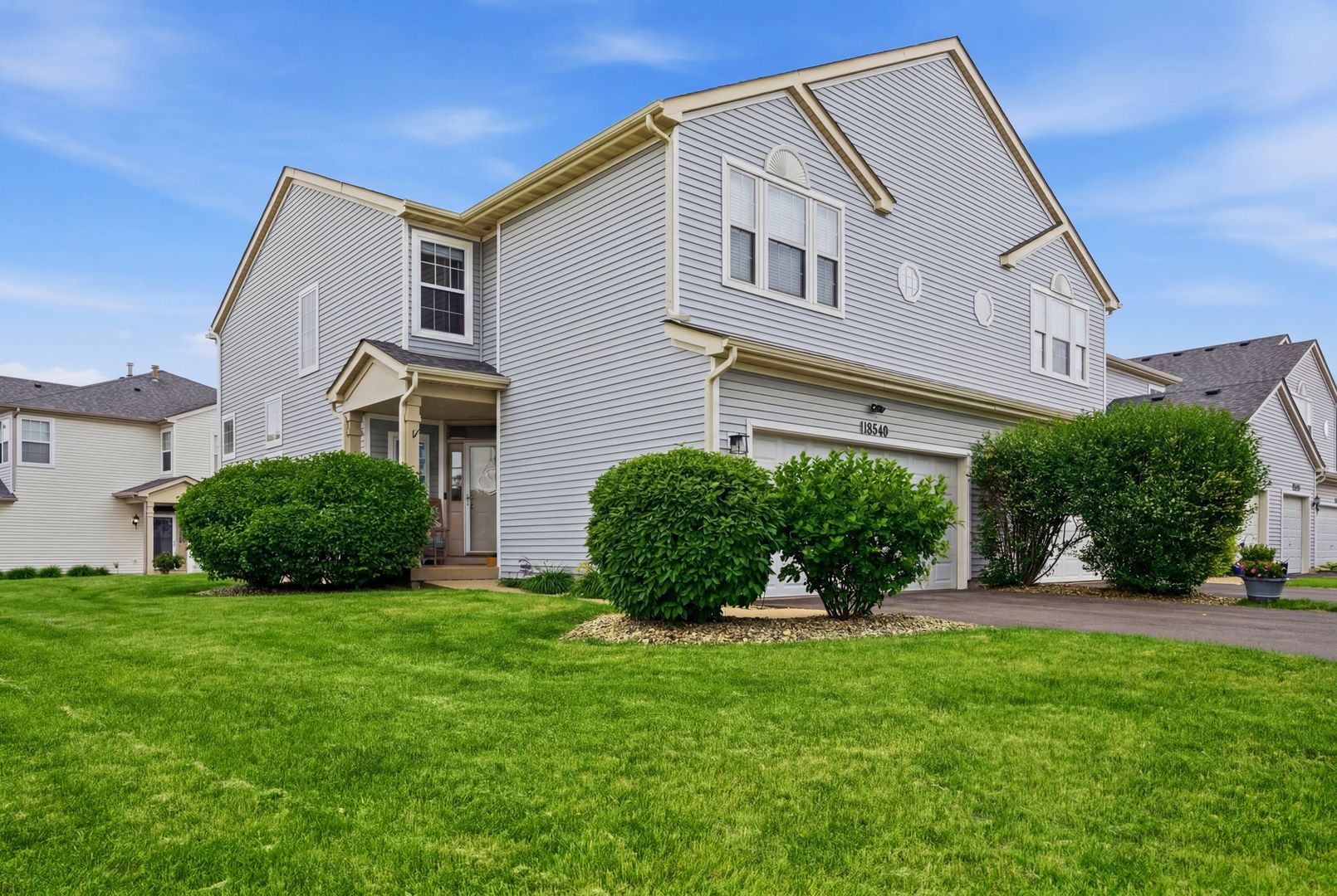 16540 S Windsor Lane #16540 — Lockport, IL 60441