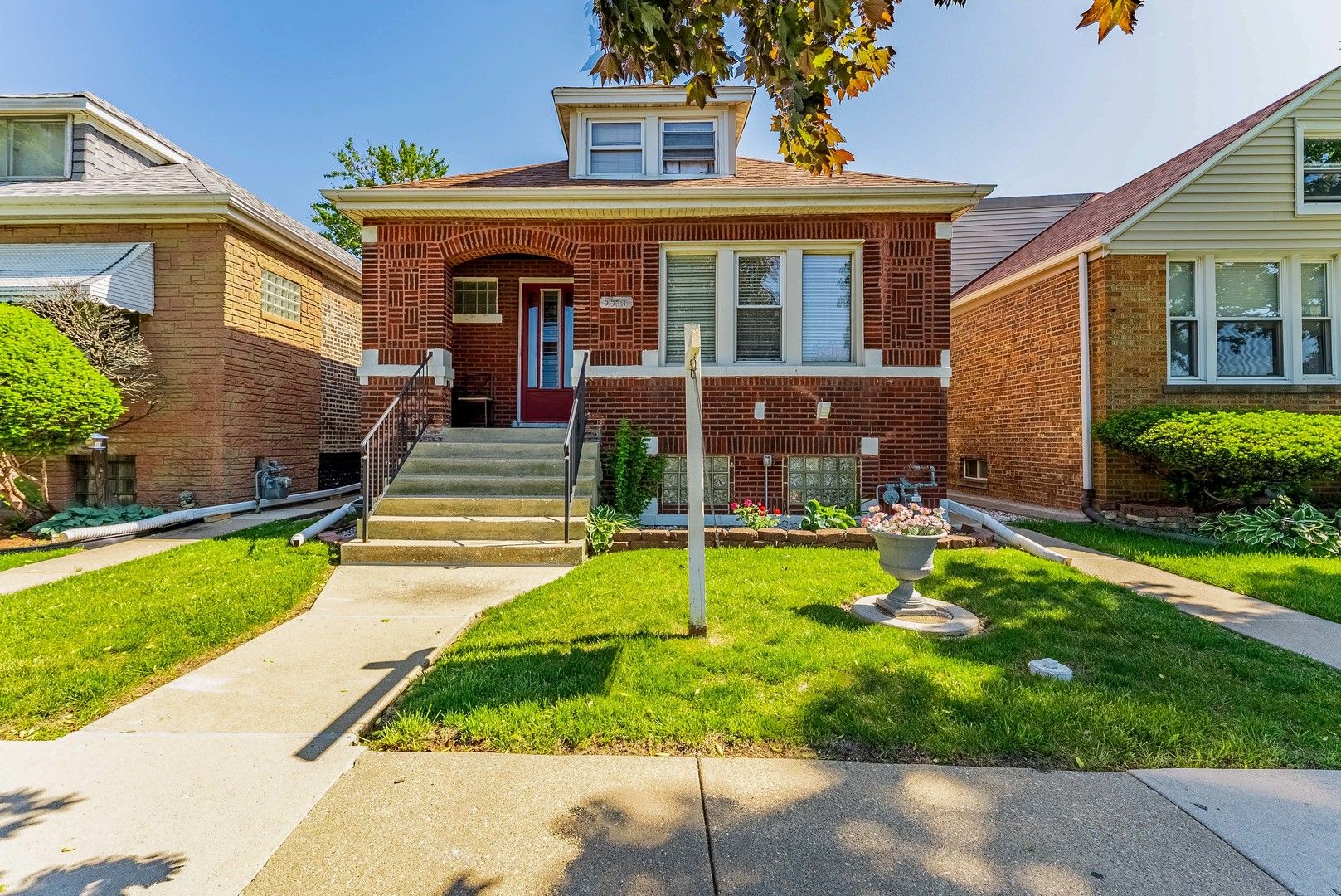 5511 W 31st Street — Cicero, IL 60804