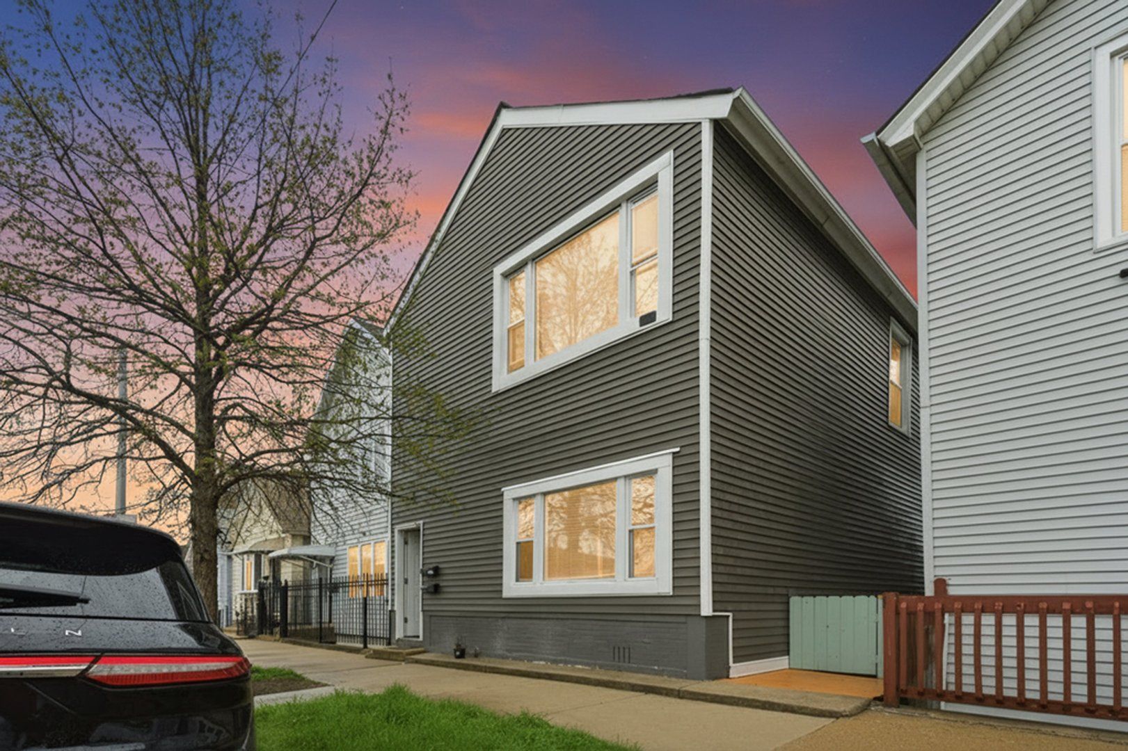 2643 S Hillock Avenue — Chicago, IL 60608