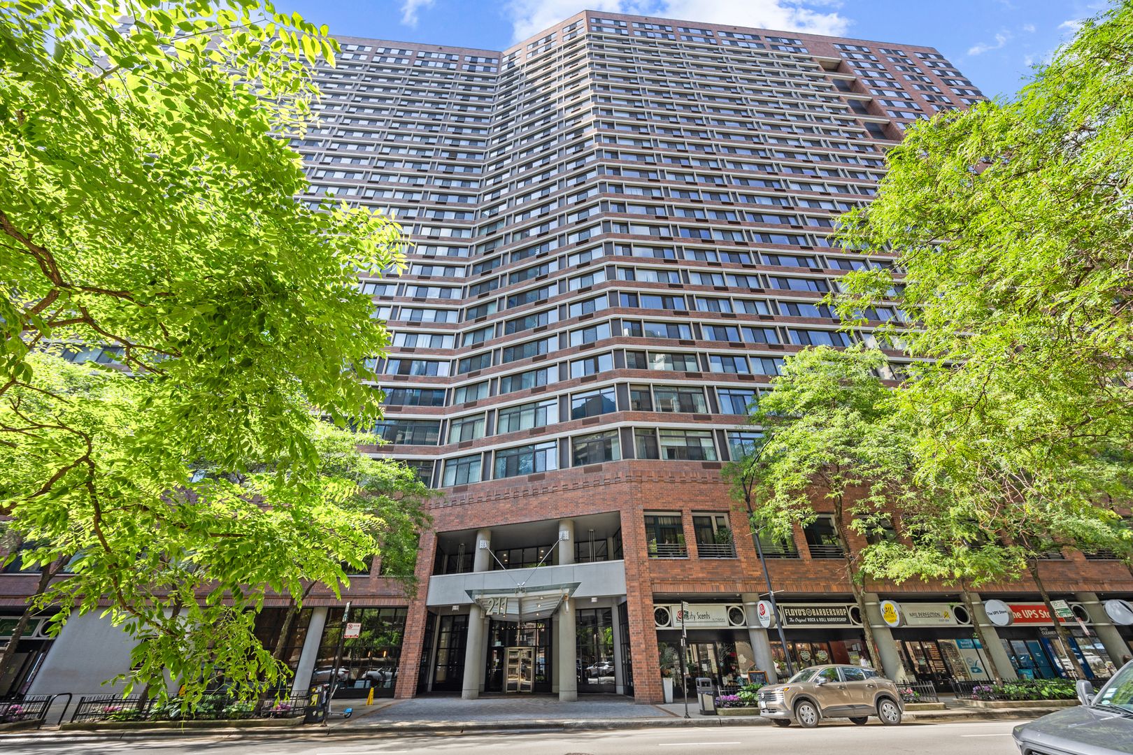 211 E OHIO Street #2623 — Chicago, IL 60611