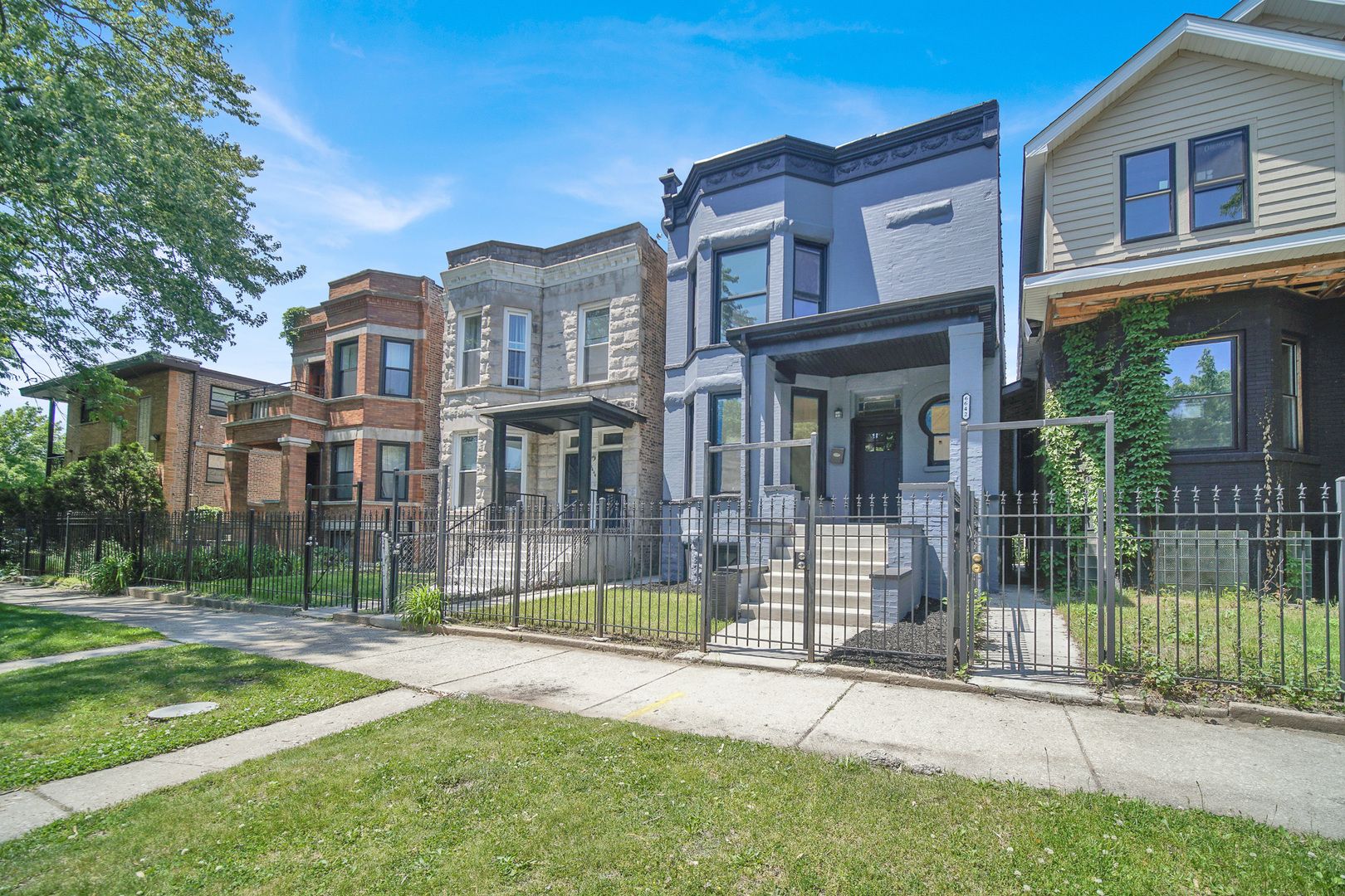 6642 S Drexel Avenue — Chicago, IL 60637