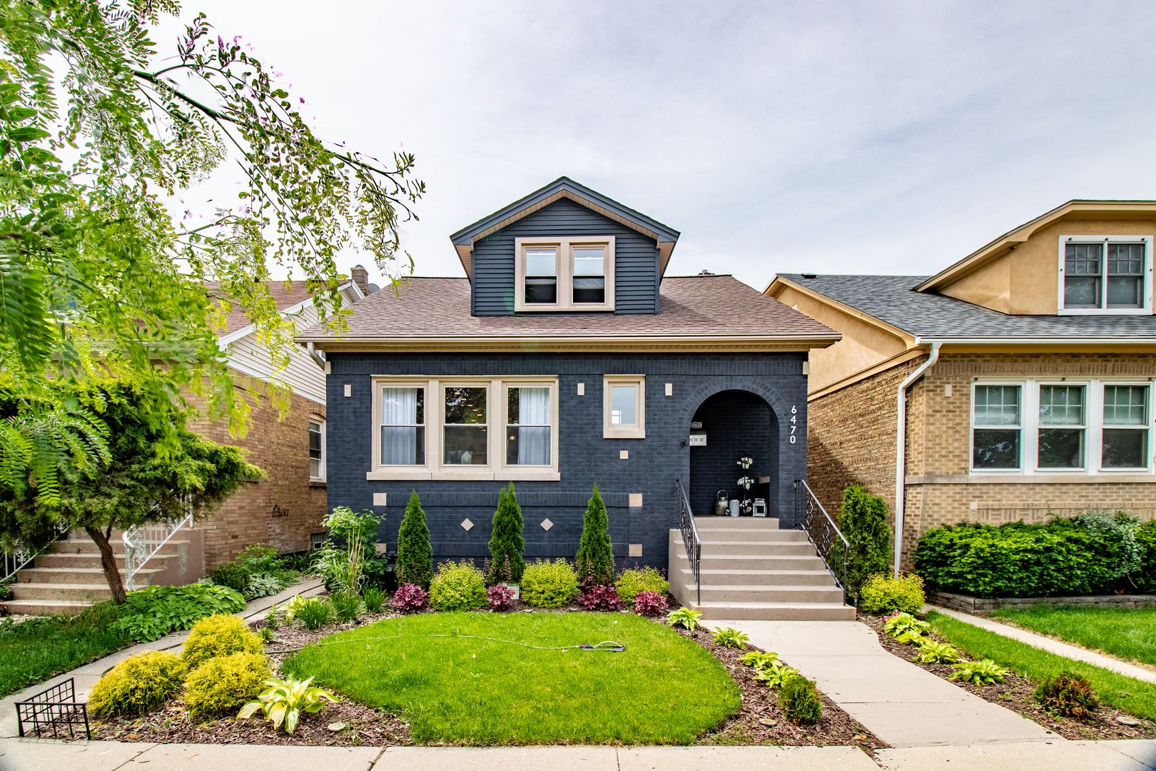 6470 N Newcastle Avenue — Chicago, IL 60631