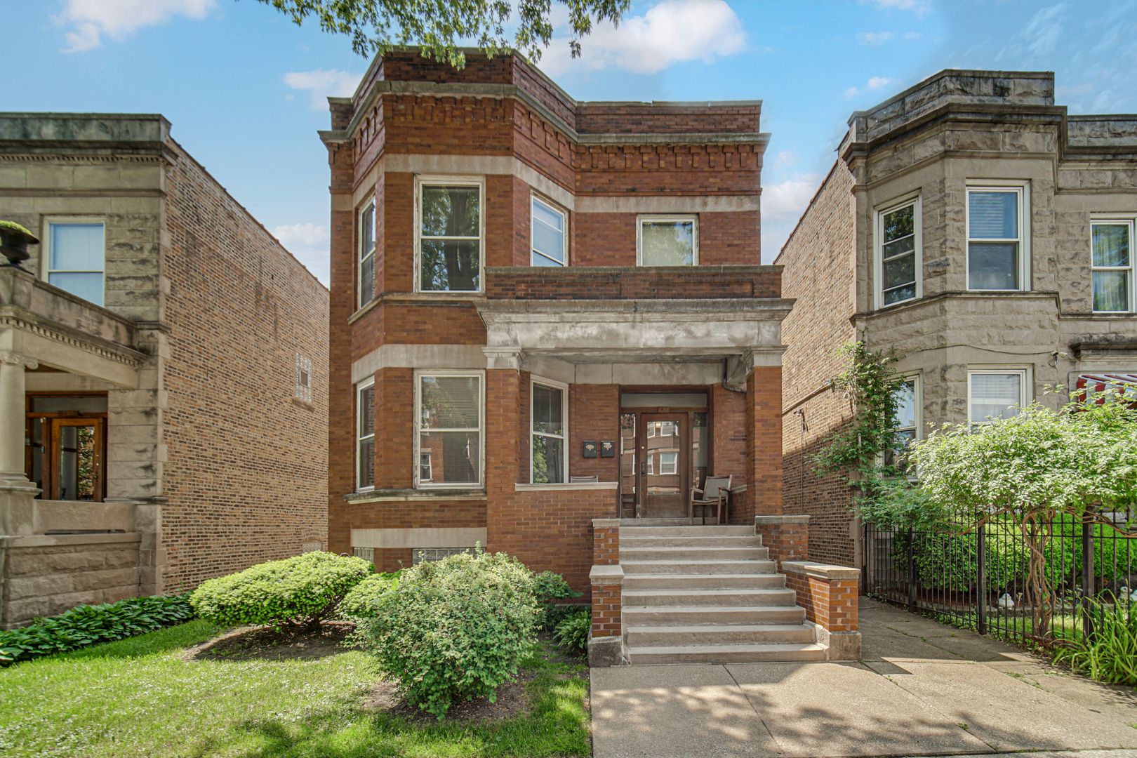 5430 S May Street — Chicago, IL 60609