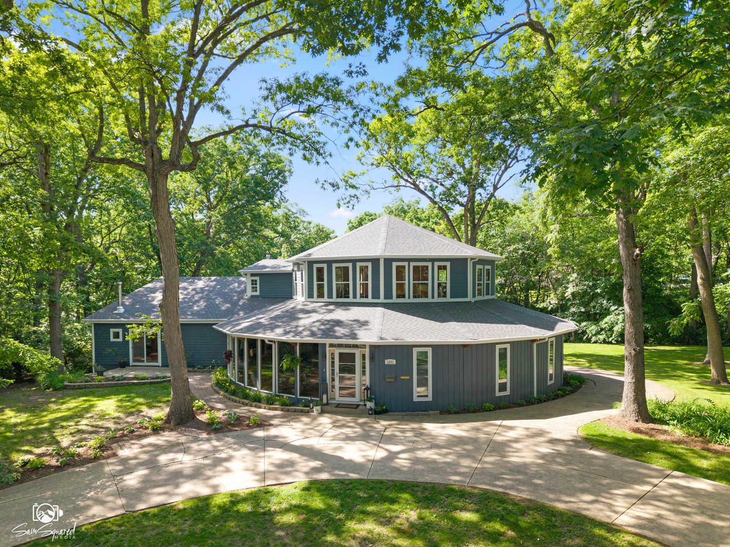 1251 Woodland Court — Joliet, IL 60436