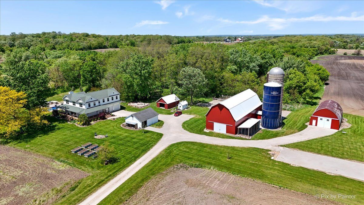 16614 Harmony Road — Huntley, IL 60142