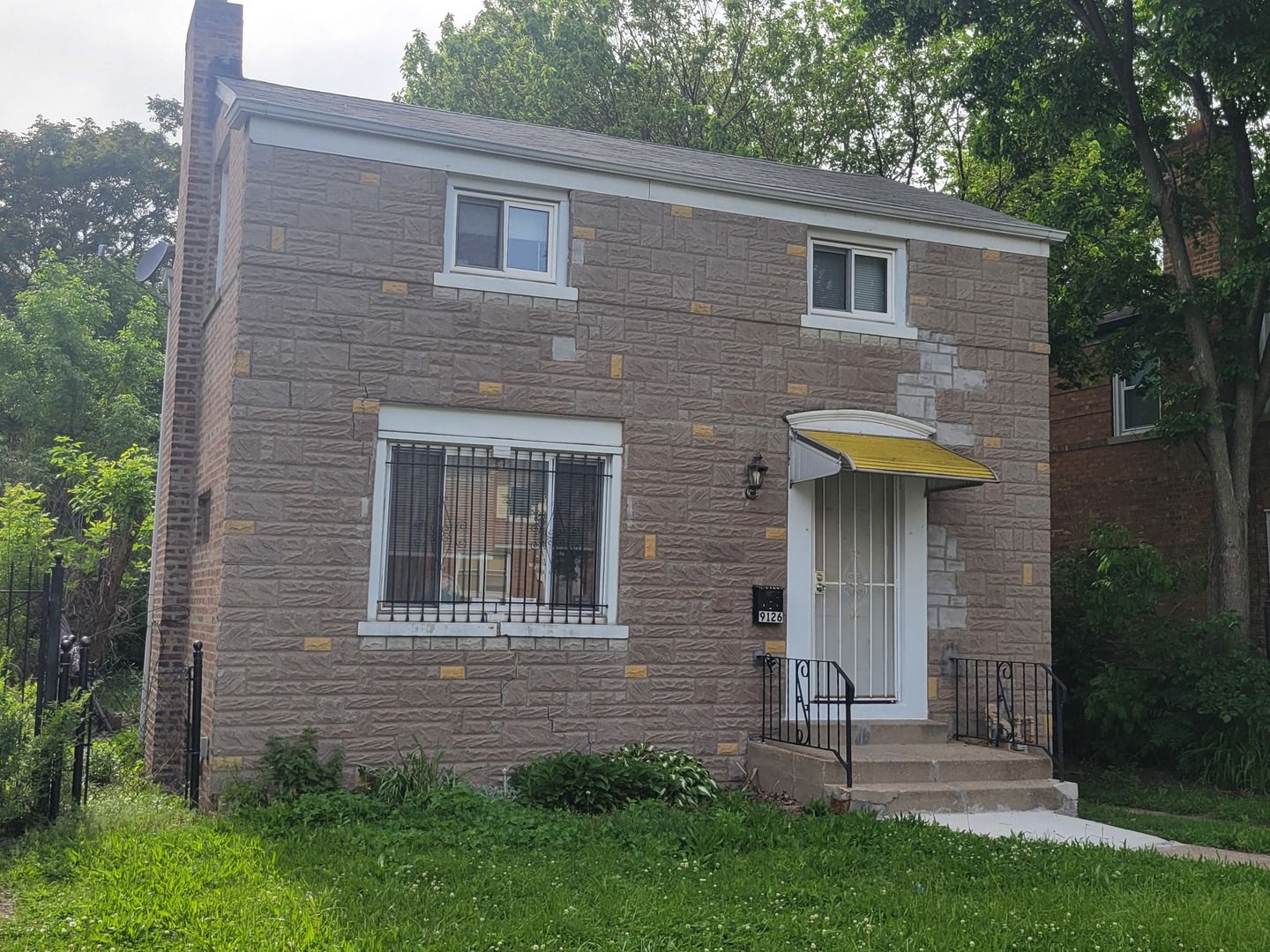 9126 S Perry Avenue — Chicago, IL 60620
