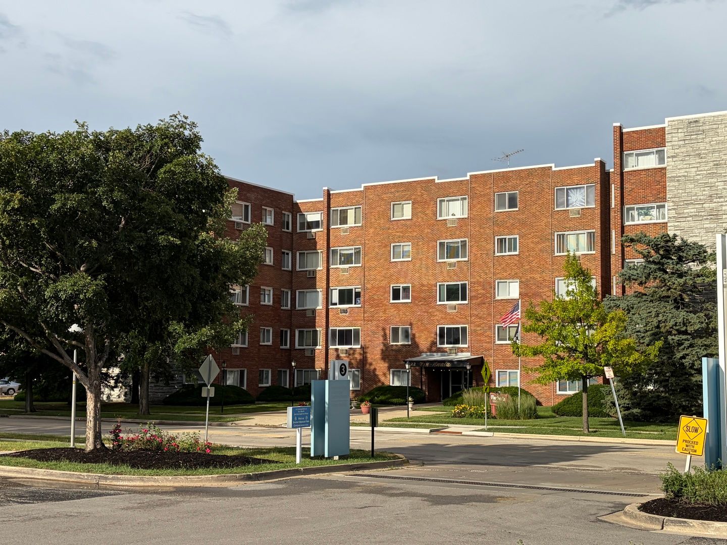 222 Madison Street #112 — Joliet, IL 60435