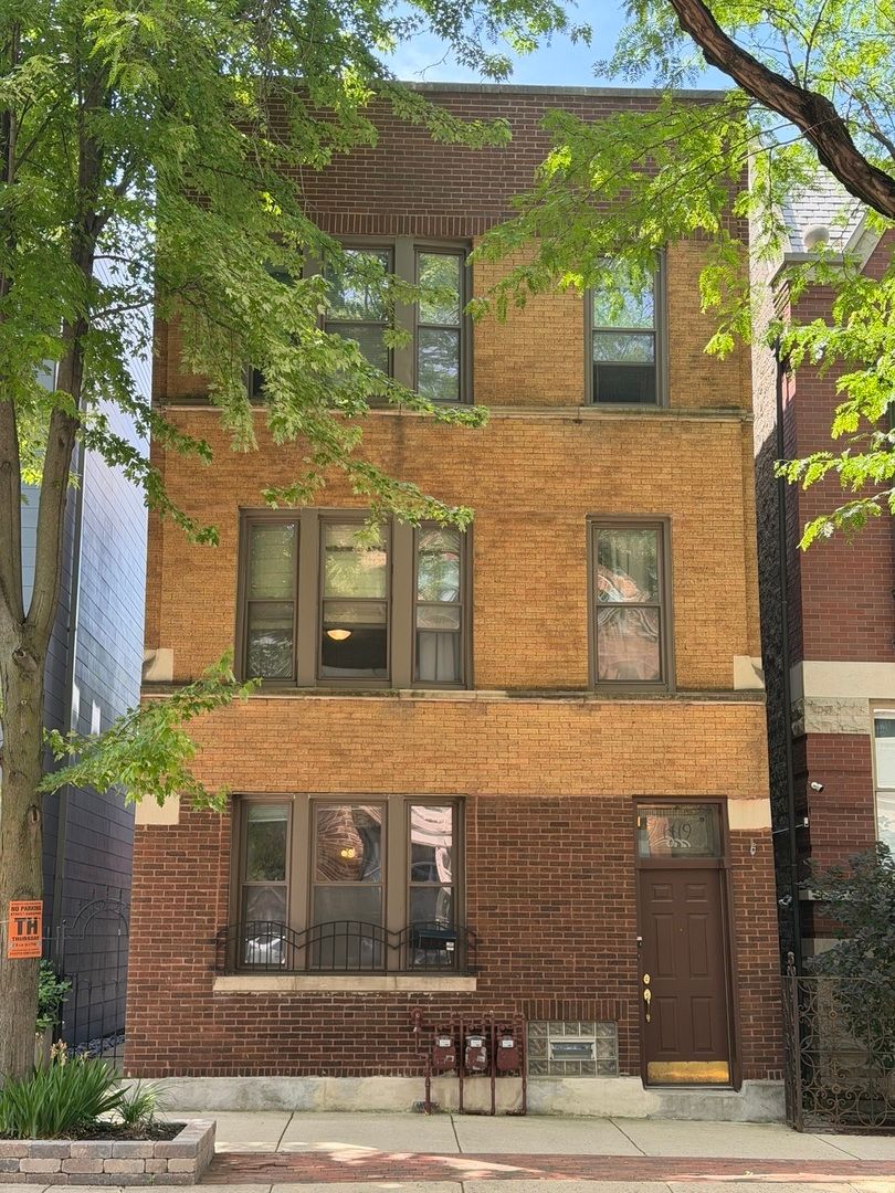 1419 W LEXINGTON Street — Chicago, IL 60607