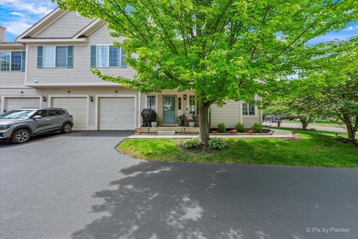535 Fox Ridge Drive #535 — Fox Lake, IL 60020