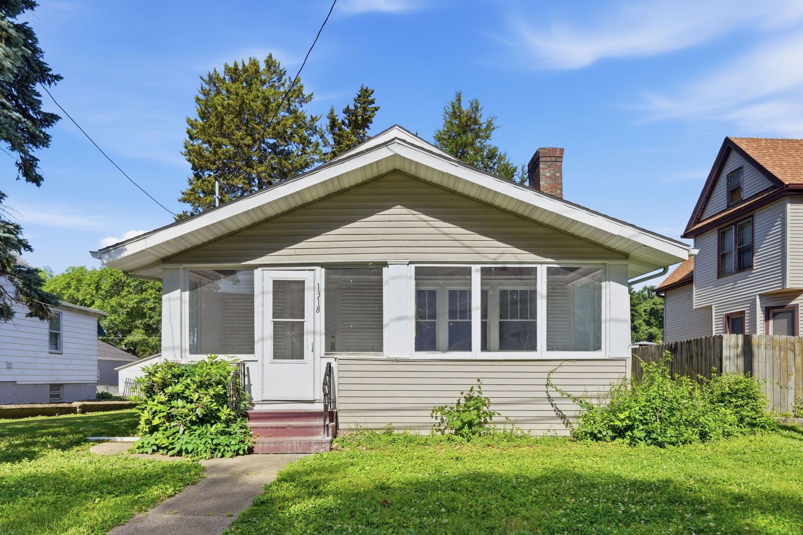 1318 44th Street — Rock Island, IL 61201
