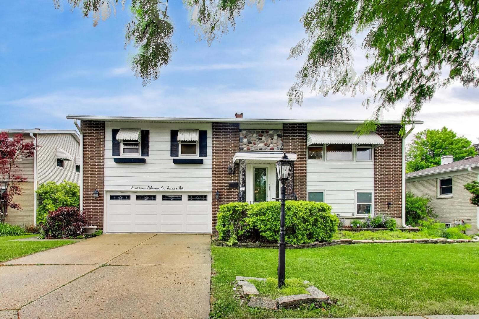 1415 S Busse Road — Mount Prospect, IL 60056