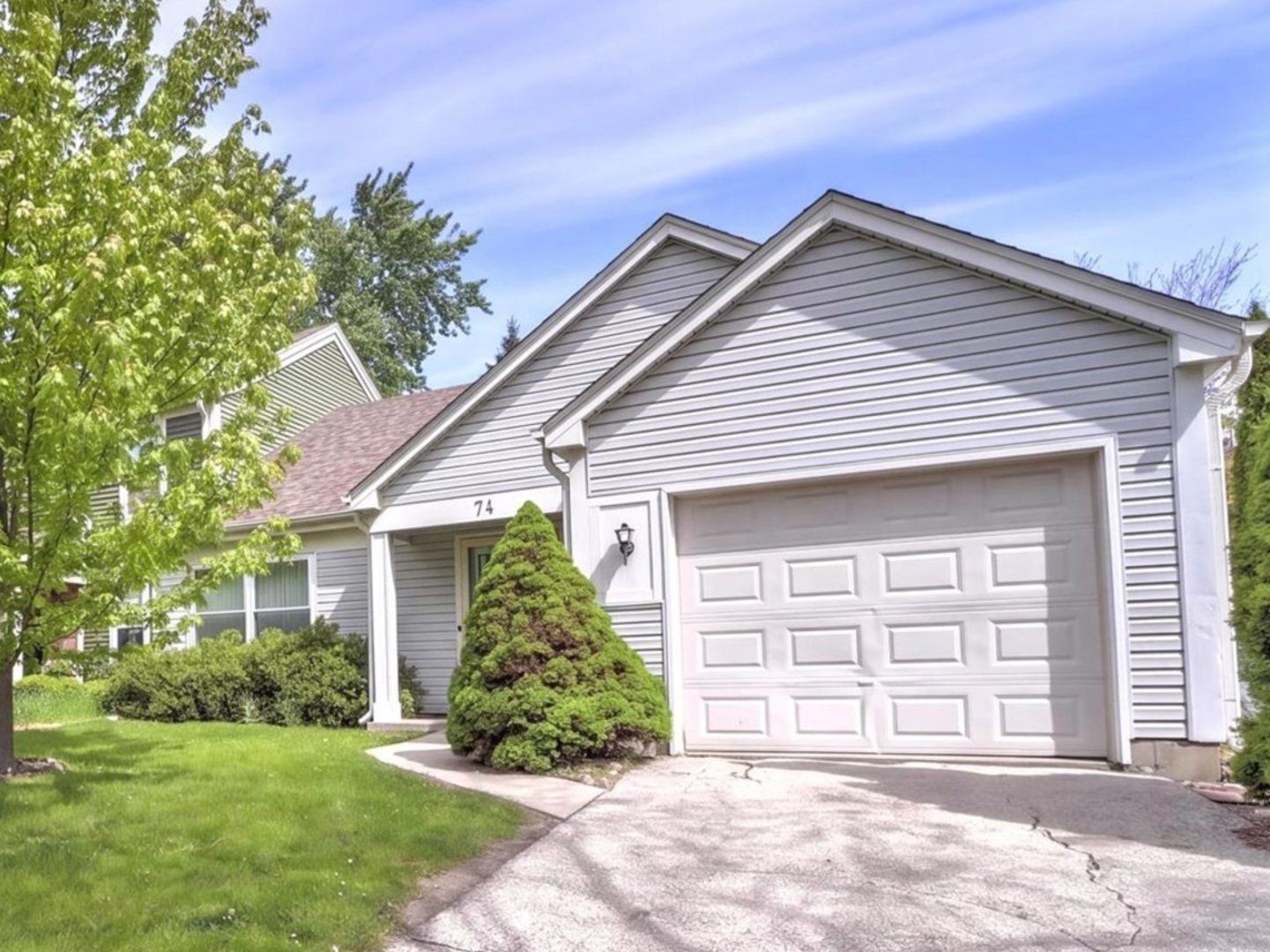 74 Bedford Road — Mundelein, IL 60060