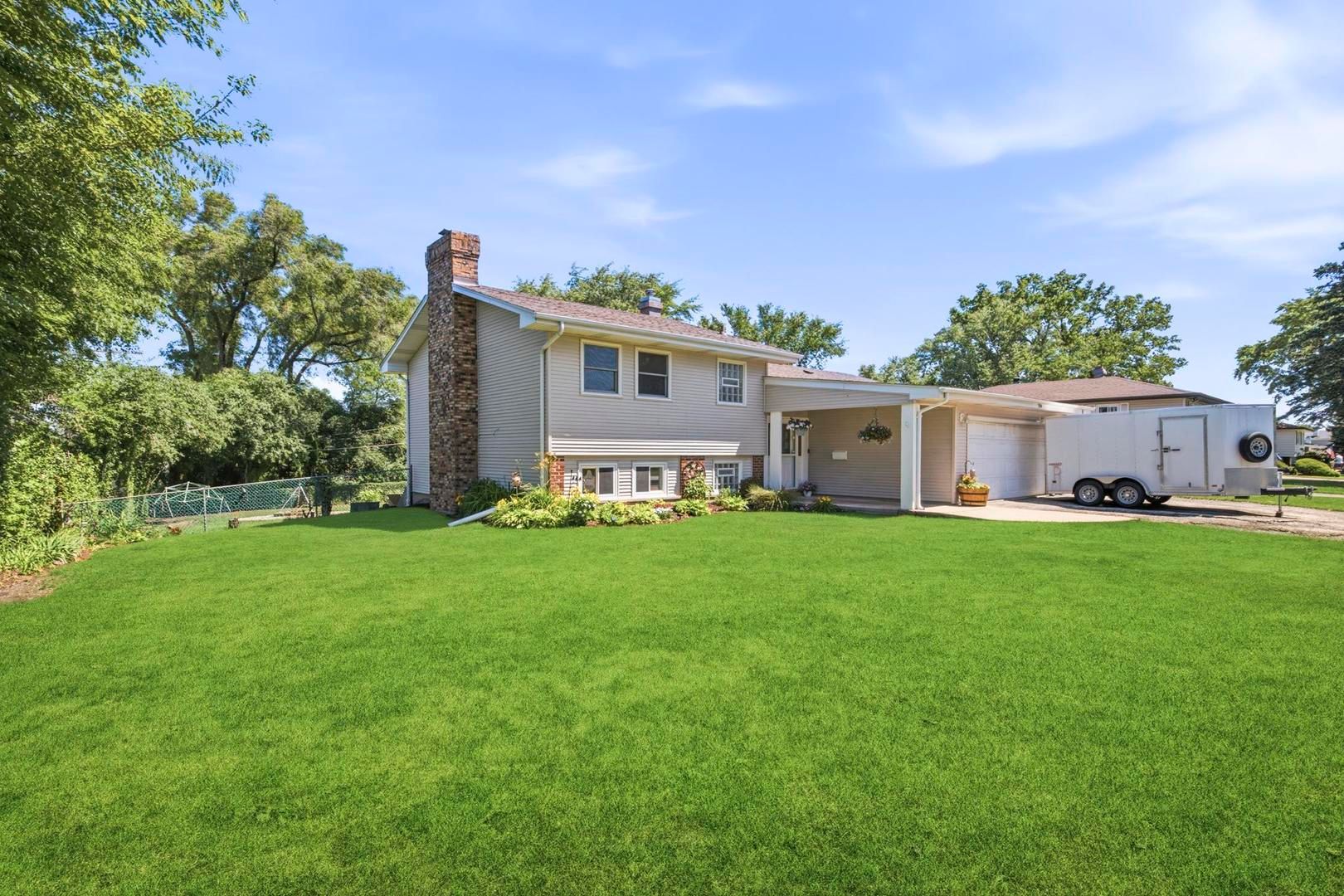 790 Evergreen Lane — Hoffman Estates, IL 60169