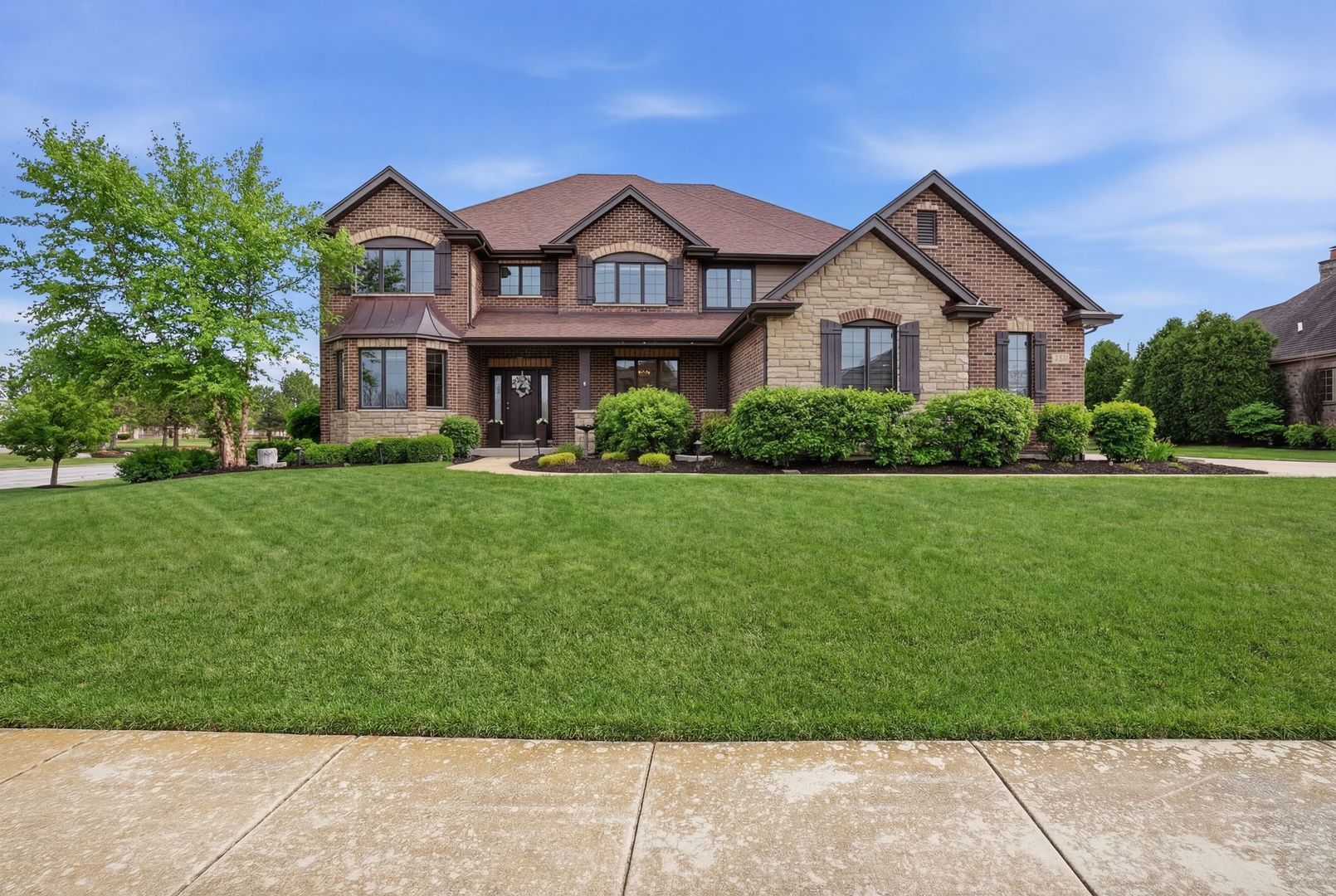 8743 Stone Creek Boulevard — Frankfort, IL 60423