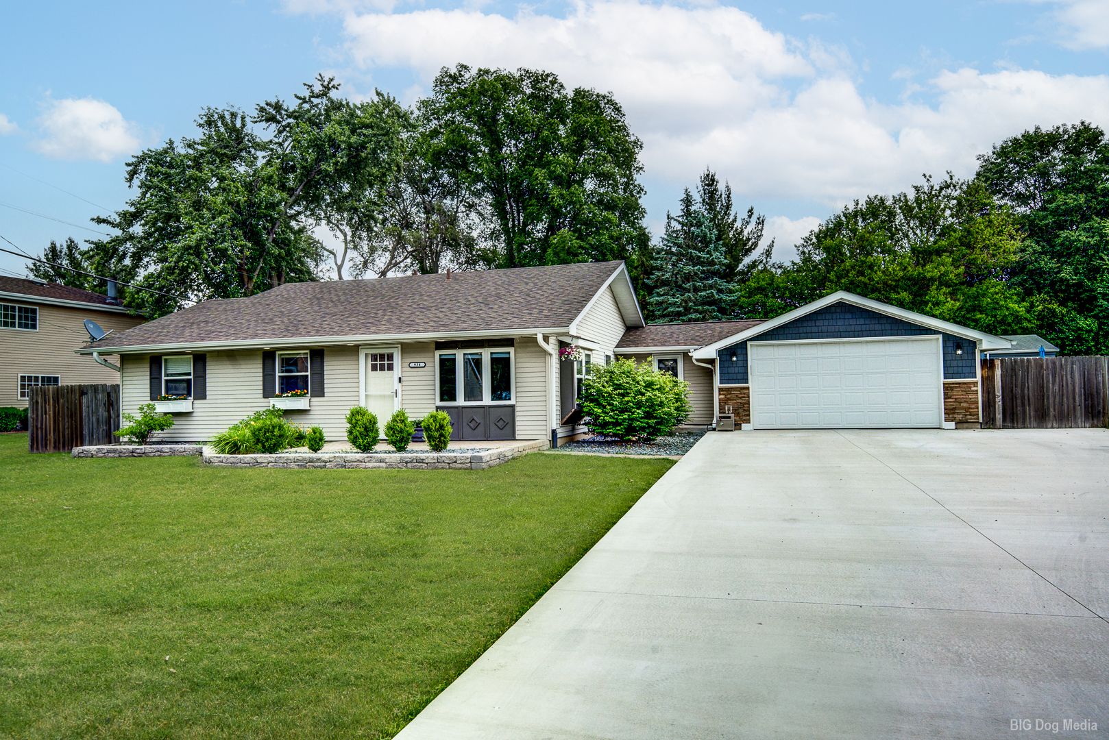 934 OGDEN Road — New Lenox, IL 60451