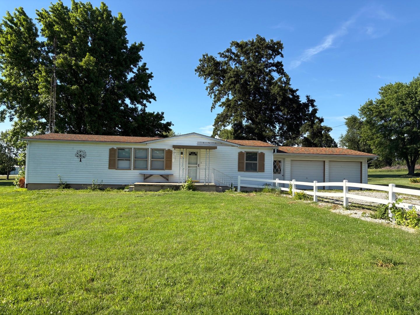 173 Greenview Road — Centralia, IL 62801