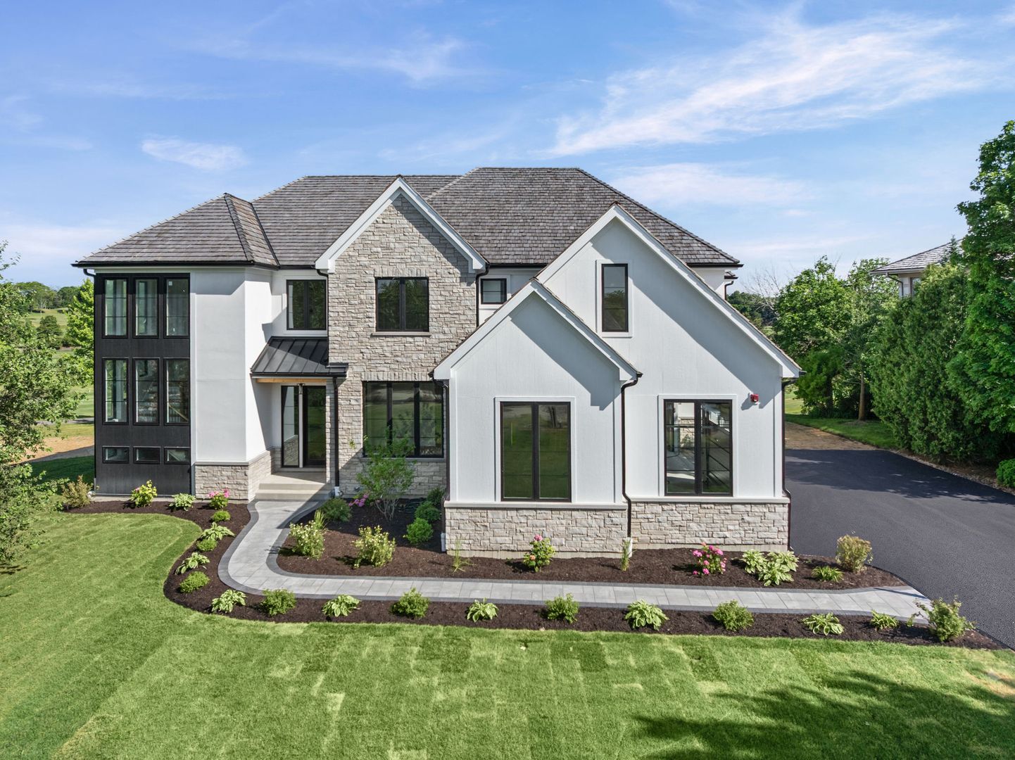 28920 N Niblick Knoll Court — Mundelein, IL 60060