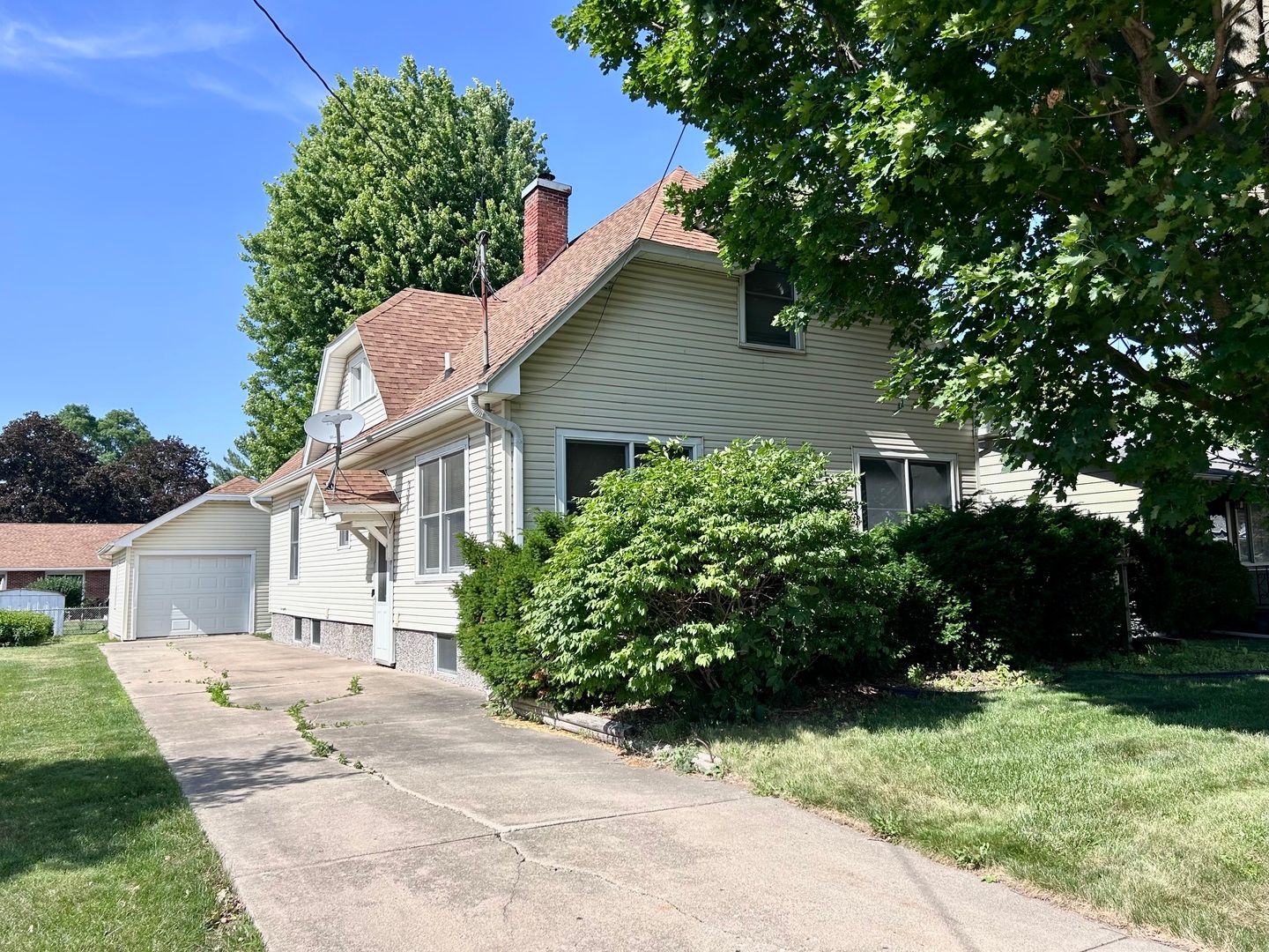 425 W Peru Street — Princeton, IL 61356