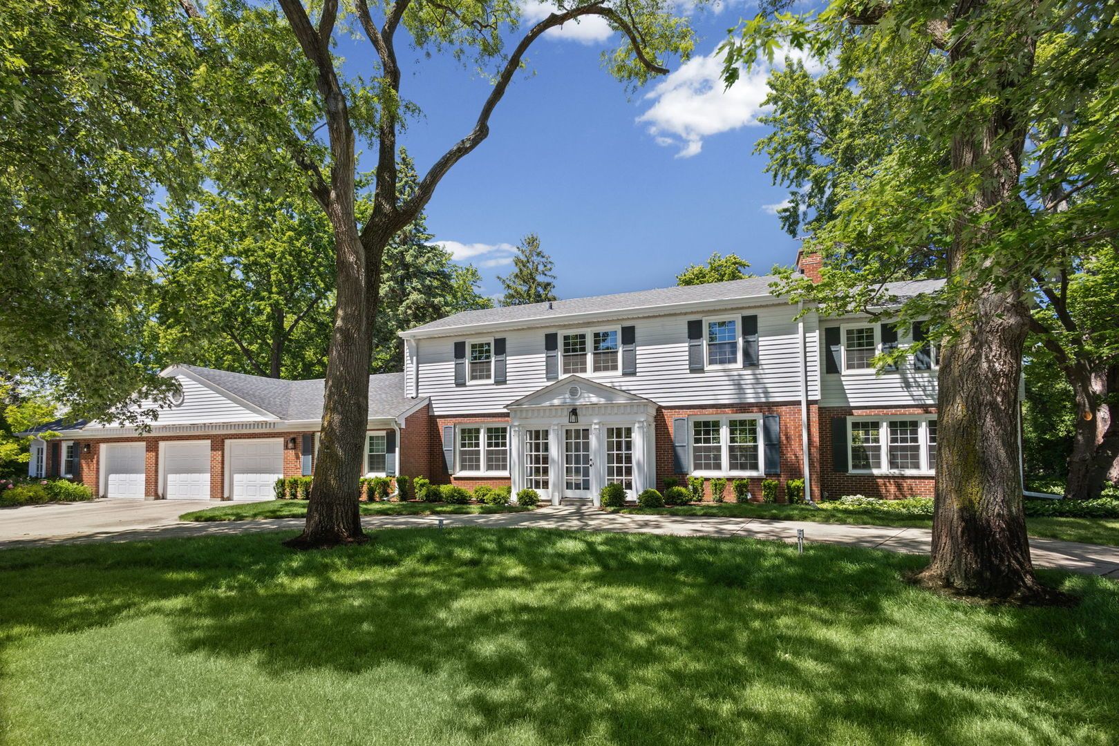 1150 Willow Lane — Northbrook, IL 60062