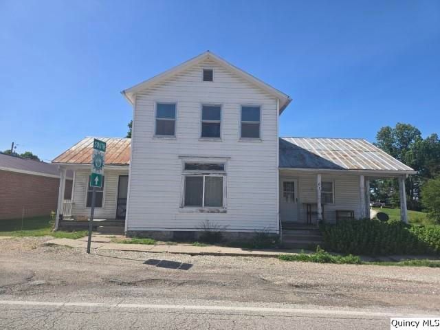 65 E 3rd Street — Dallas City, IL 62330