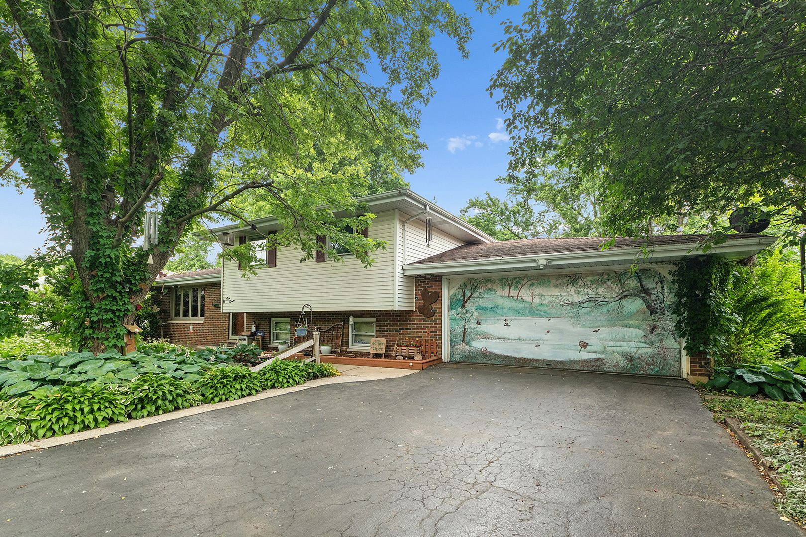 520 E Joliet Highway — New Lenox, IL 60451