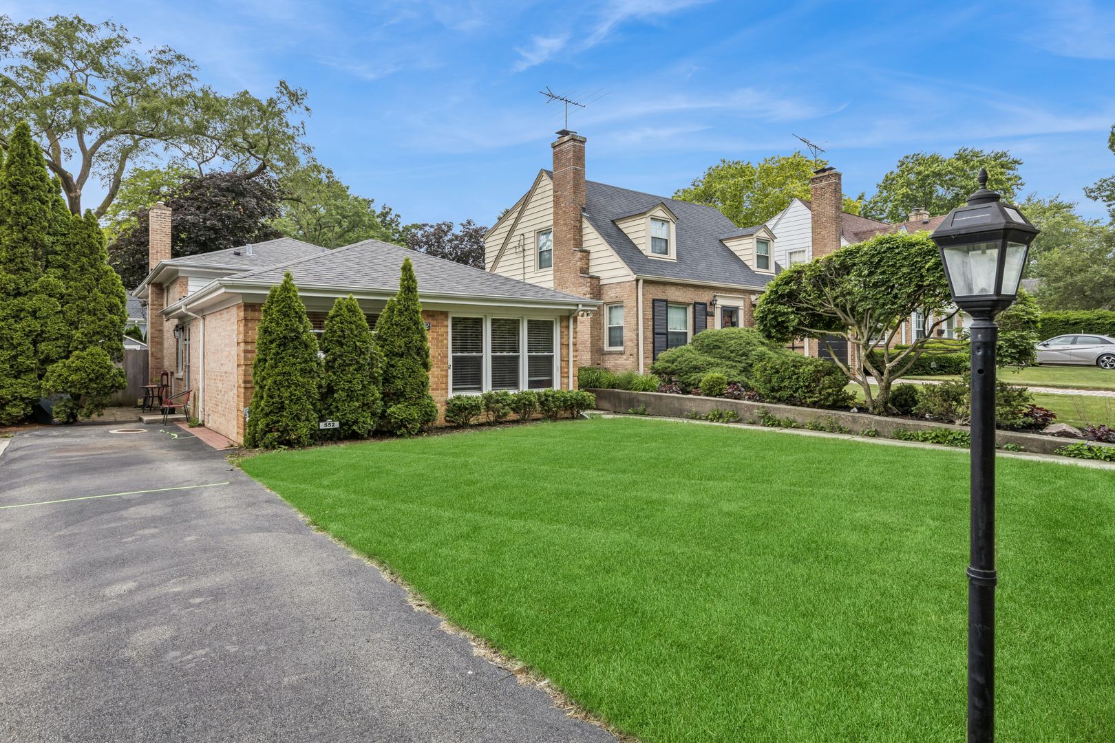 552 Burton Avenue — Highland Park, IL 60035