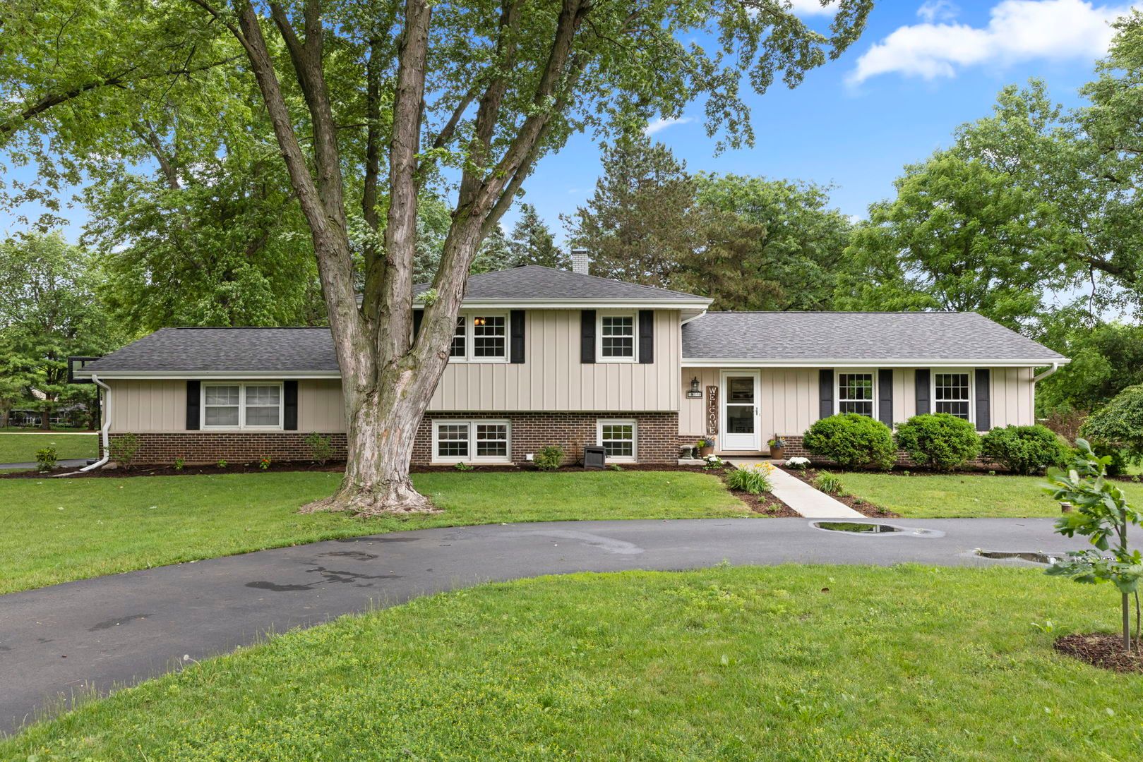 3N149 Lynn Drive — St. Charles, IL 60174