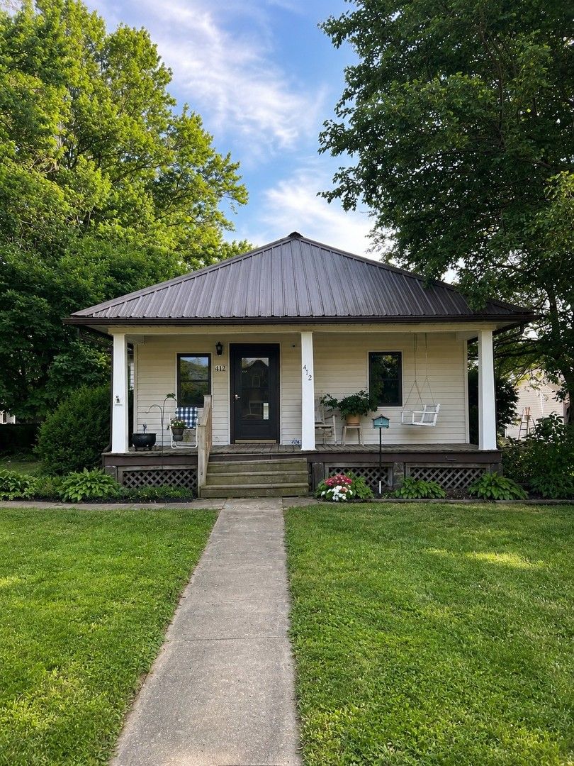 412 E Pine Street — Paxton, IL 60957
