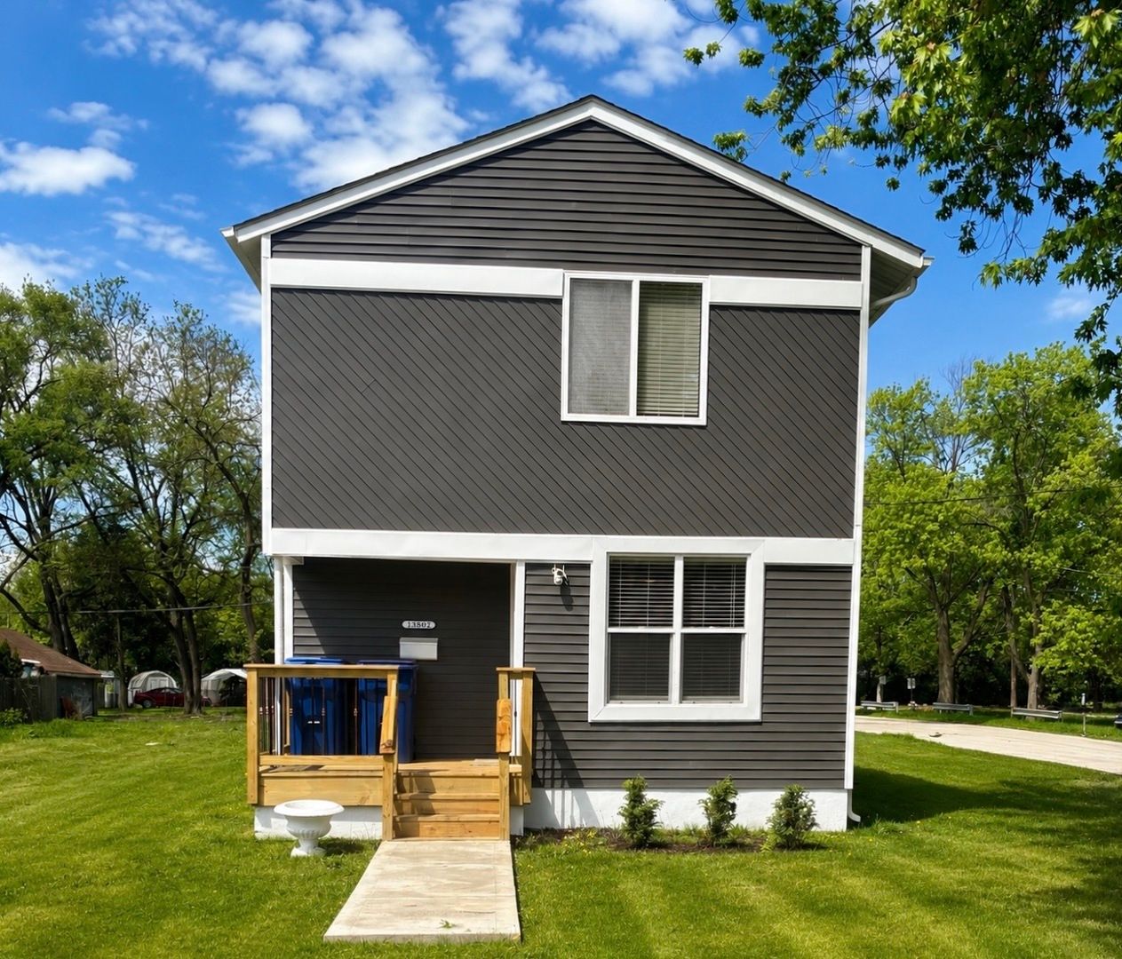 13802 Seeley Avenue — Blue Island, IL 60406