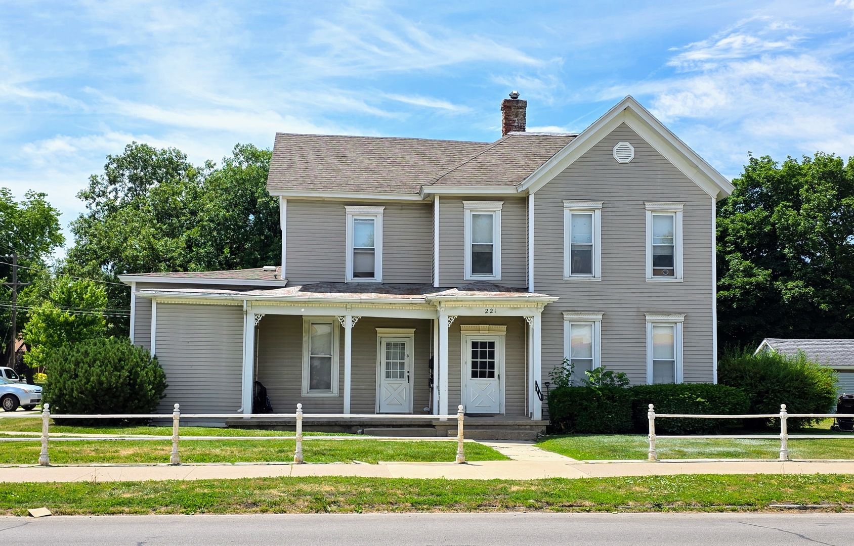 221 S Mill Street — Pontiac, IL 61764