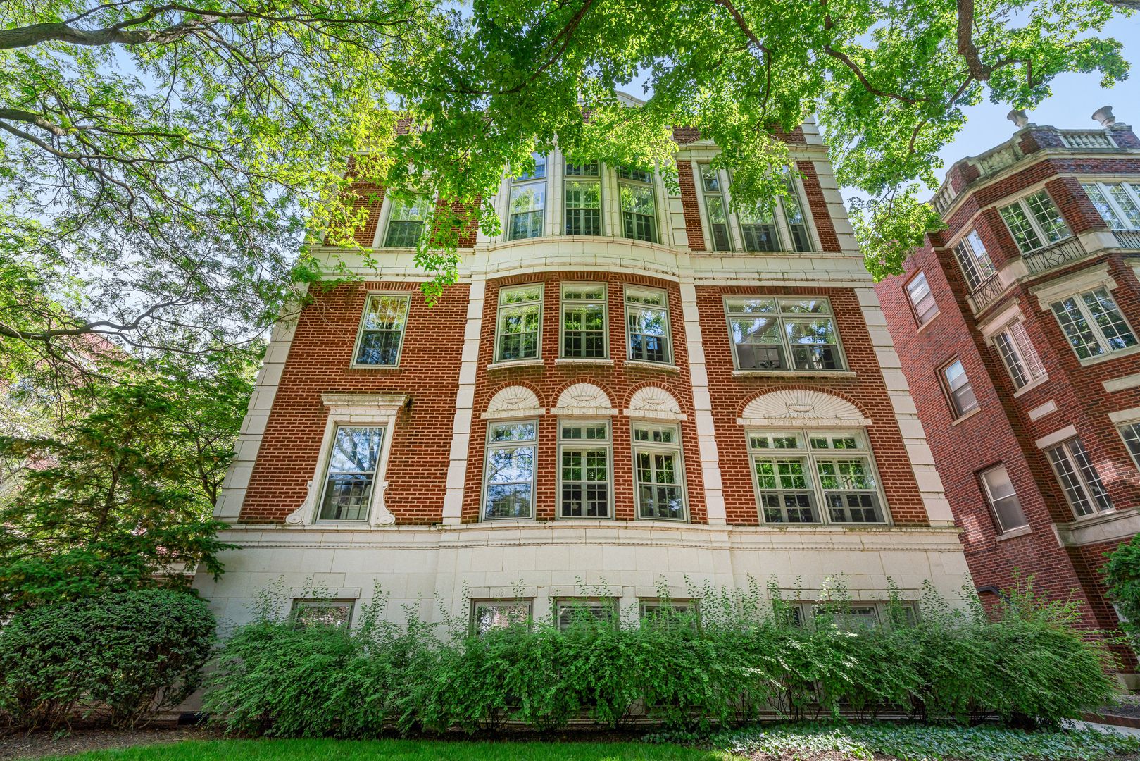 496 Sheridan Road #1 — Evanston, IL 60202