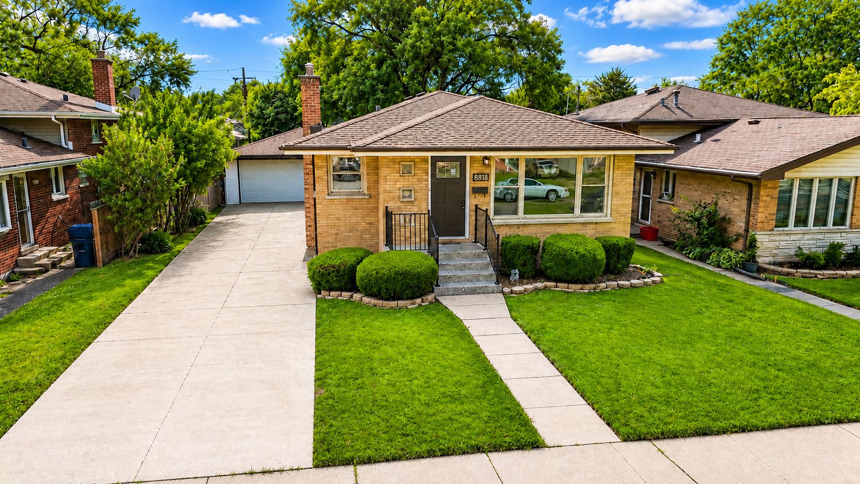 8818 S 55th Court — Oak Lawn, IL 60453