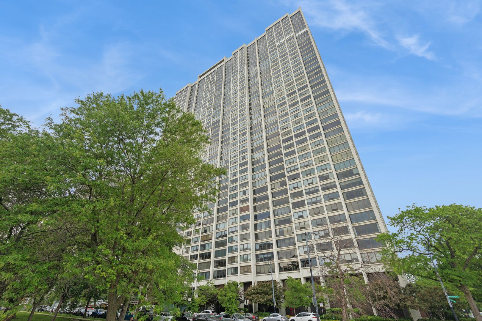 2800 N Lake Shore Drive #3603 — Chicago, IL 60657