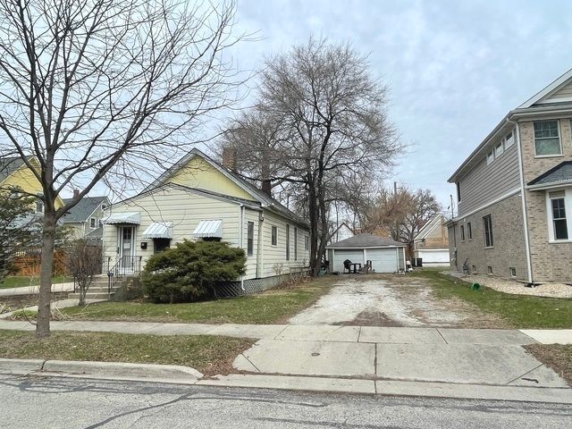 311 E Franklin Avenue — La Grange, IL 60525