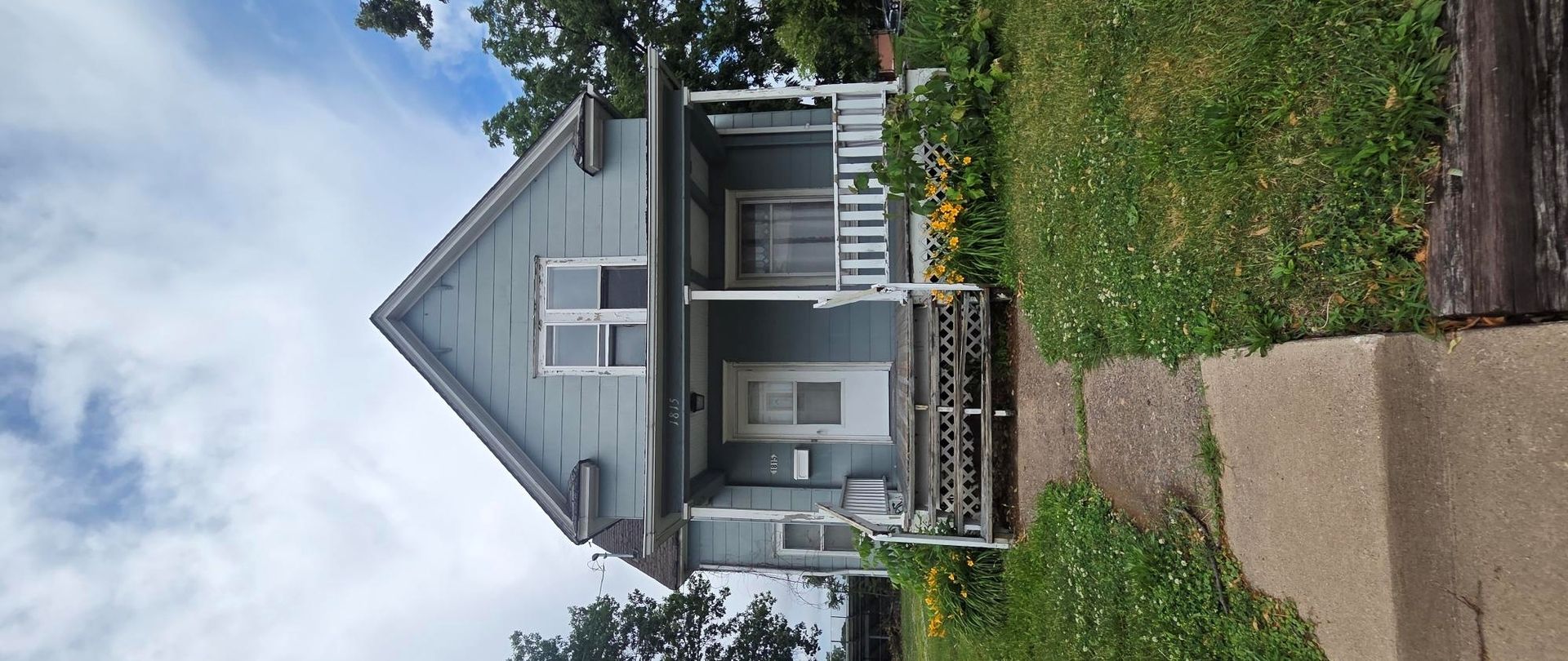 1813-1815 Avenue of the Cities Avenue — Moline, IL 61265