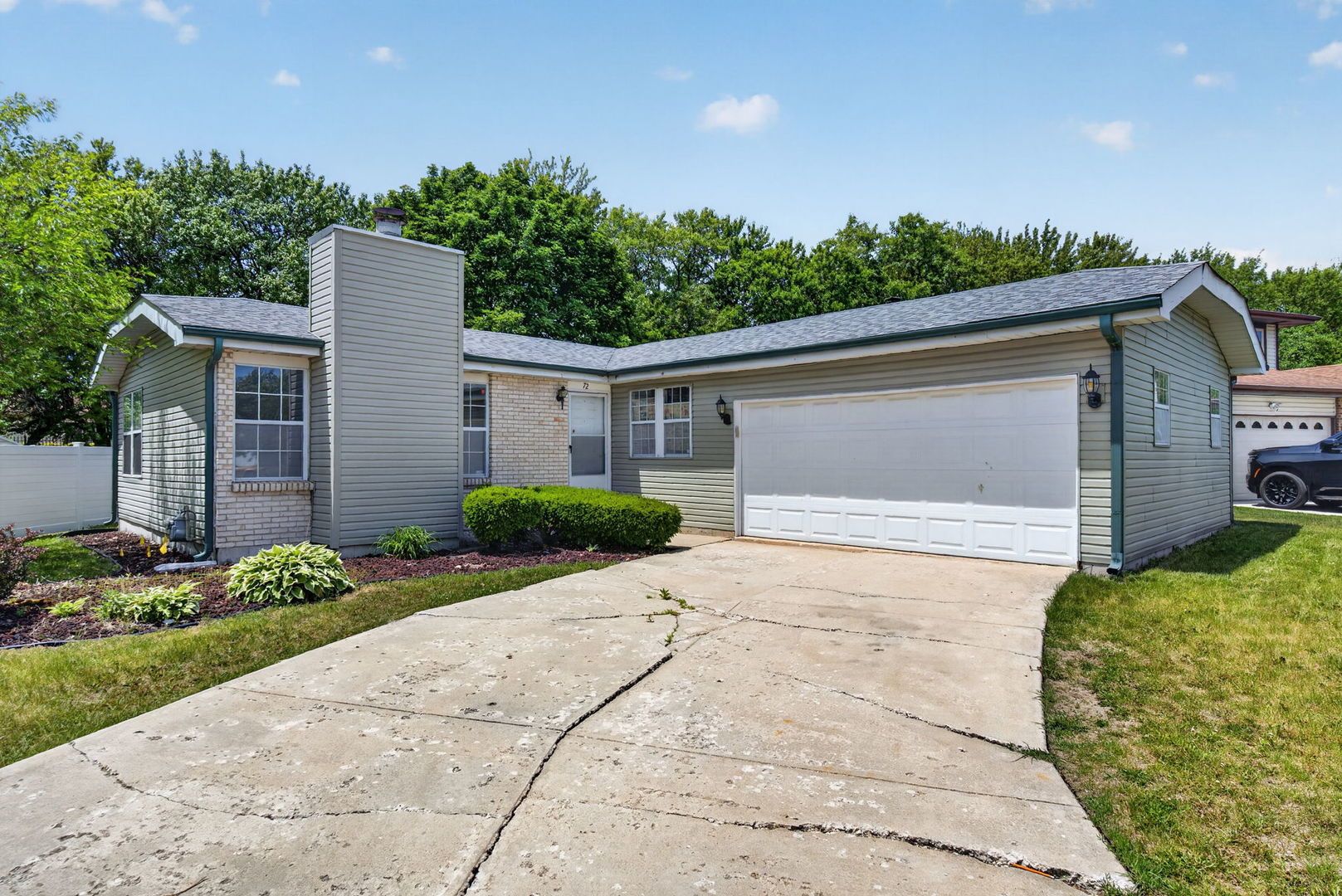 72 White Oaks Road — Matteson, IL 60443