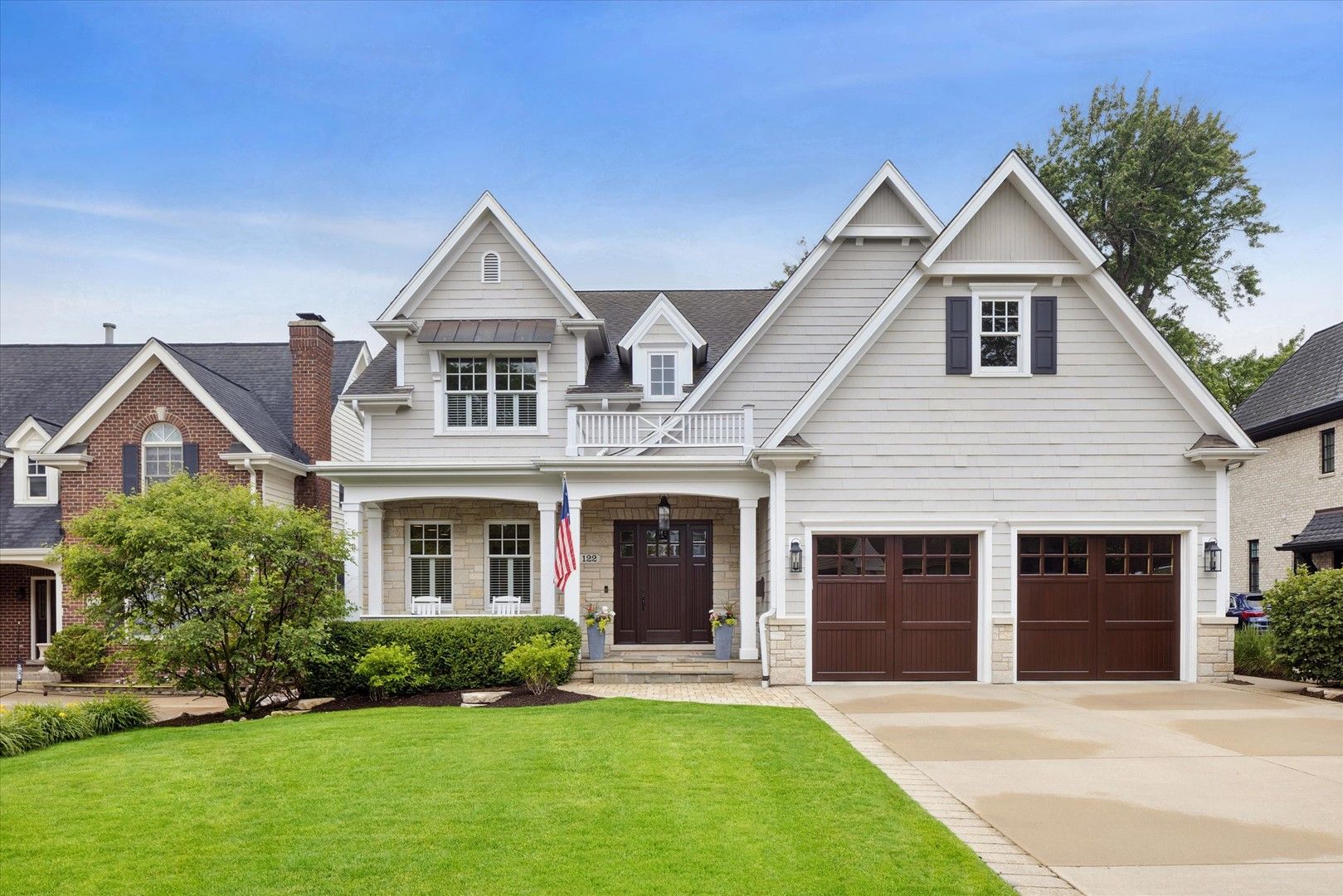 122 Arthur Avenue — Clarendon Hills, IL 60514