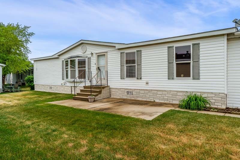 2231 BLOSSOM Lane — Belvidere, IL 61008