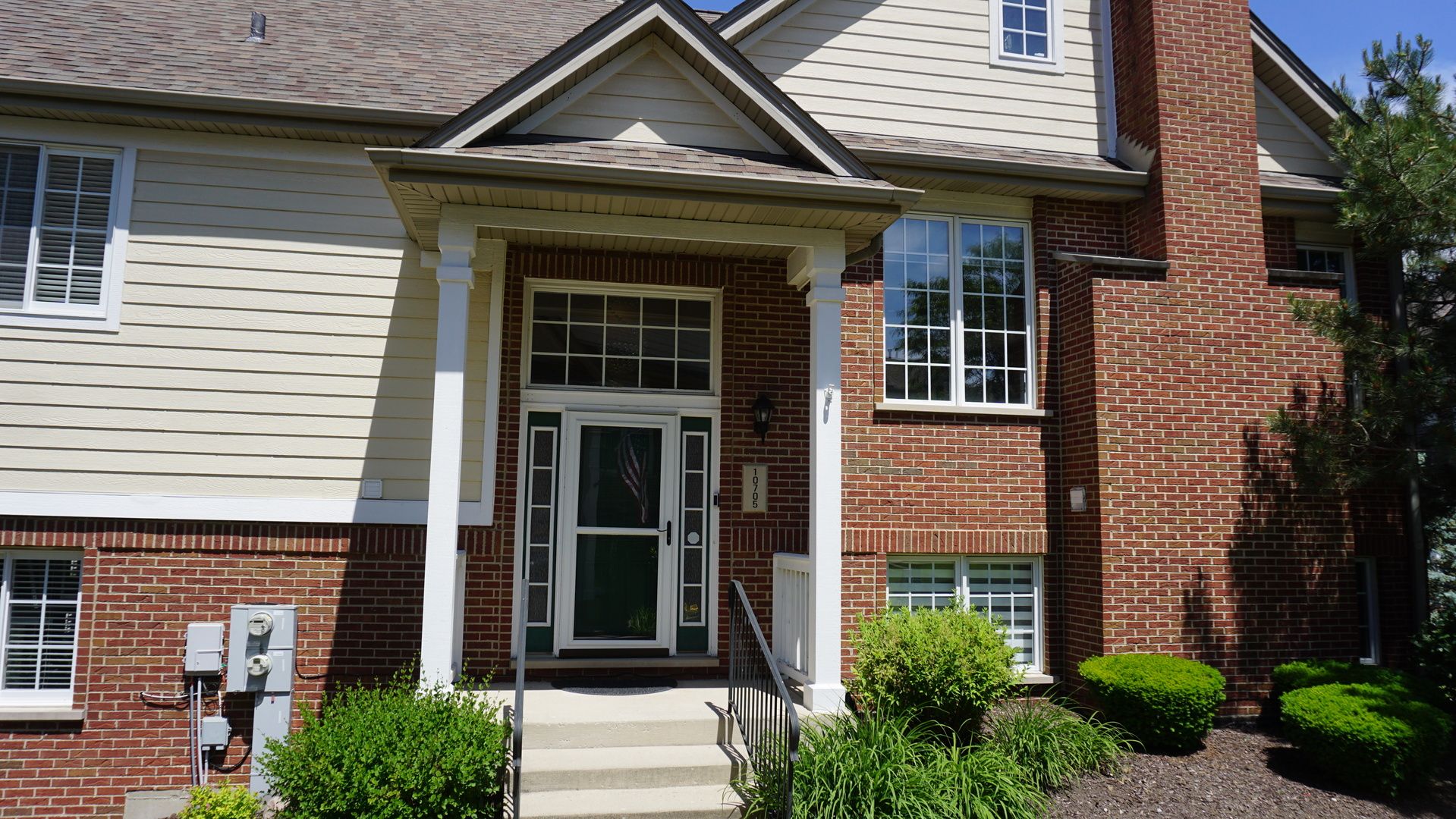 10705 Gigi Drive — Orland Park, IL 60462