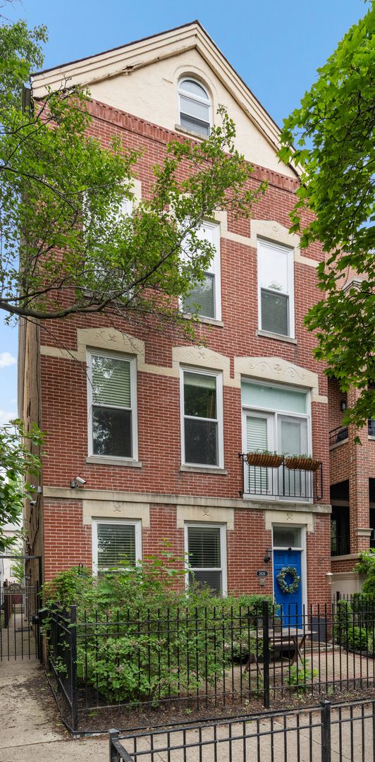 2626 N Wayne Avenue #Rear — Chicago, IL 60614