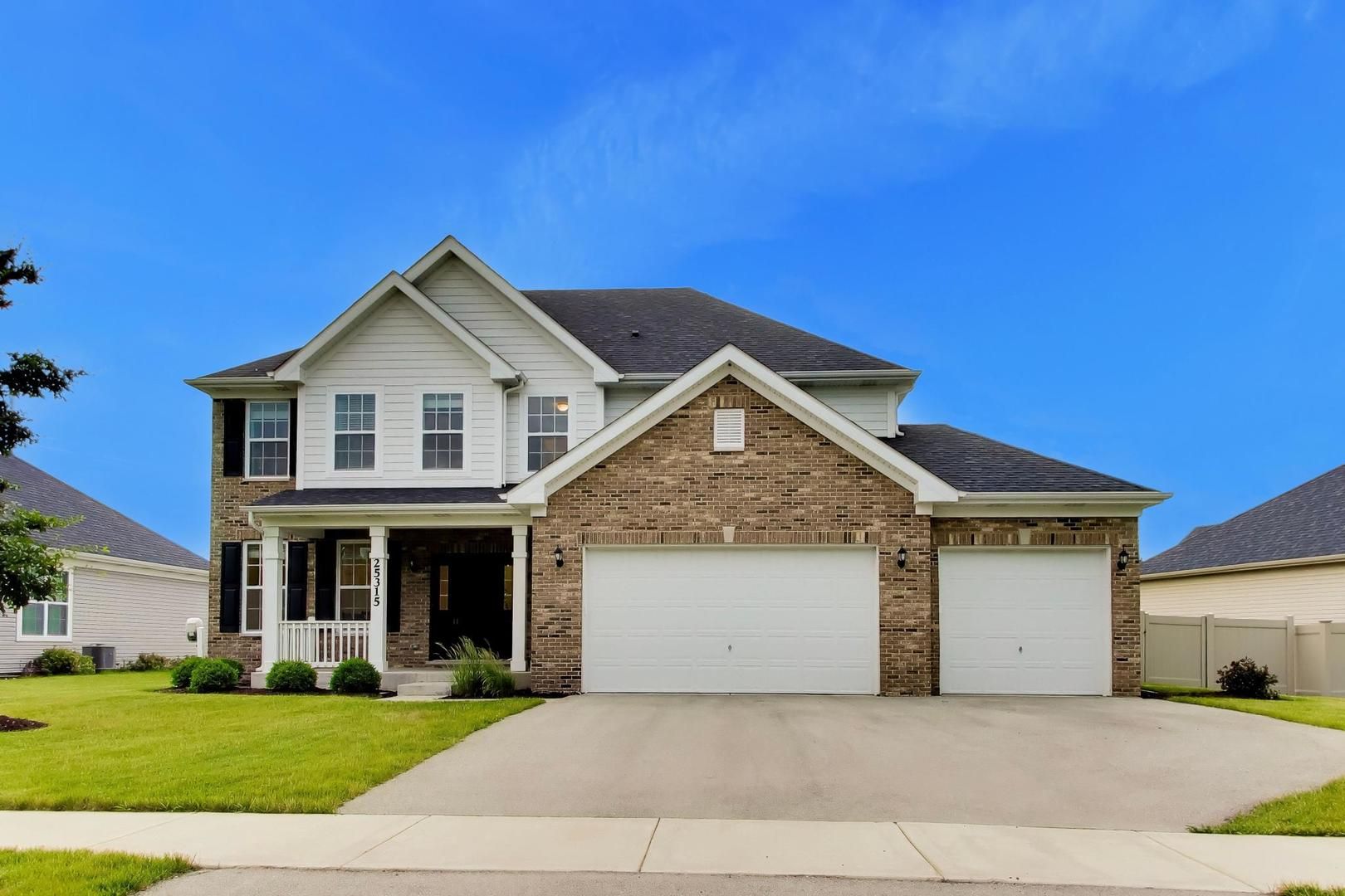 25315 W Rock Drive — Plainfield, IL 60586