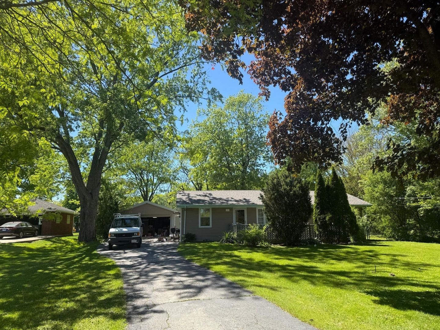 6306 Western Avenue — Willowbrook, IL 60527