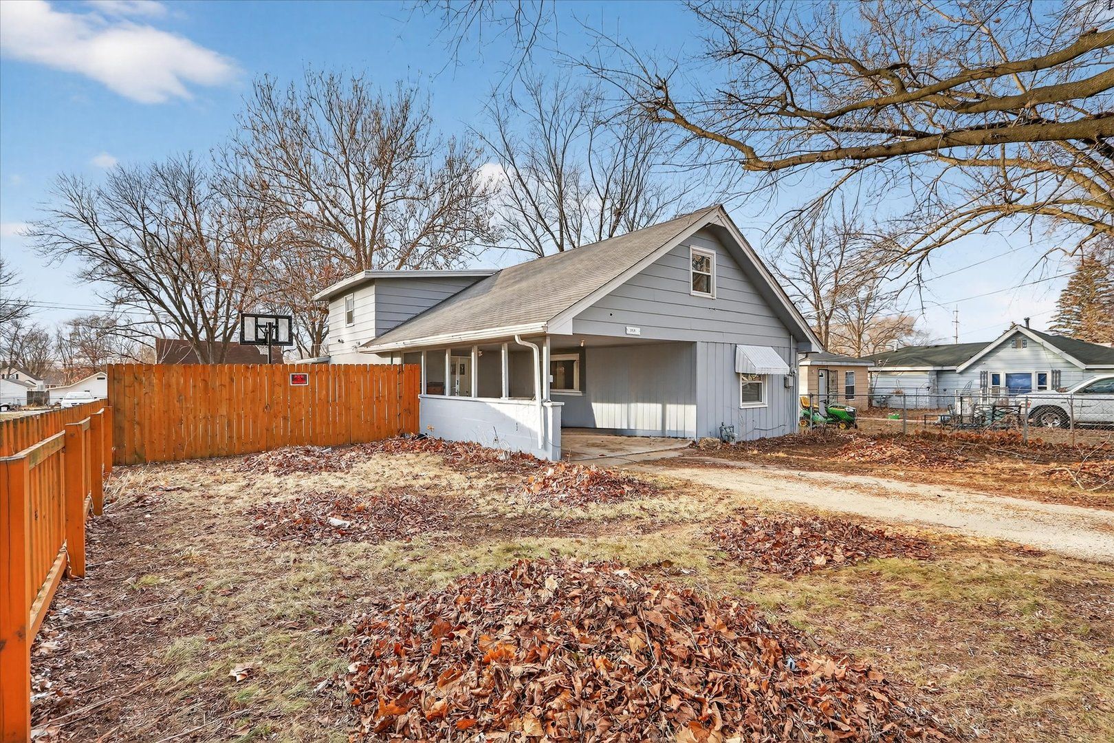 2929 Sewell Street — Rockford, IL 61109
