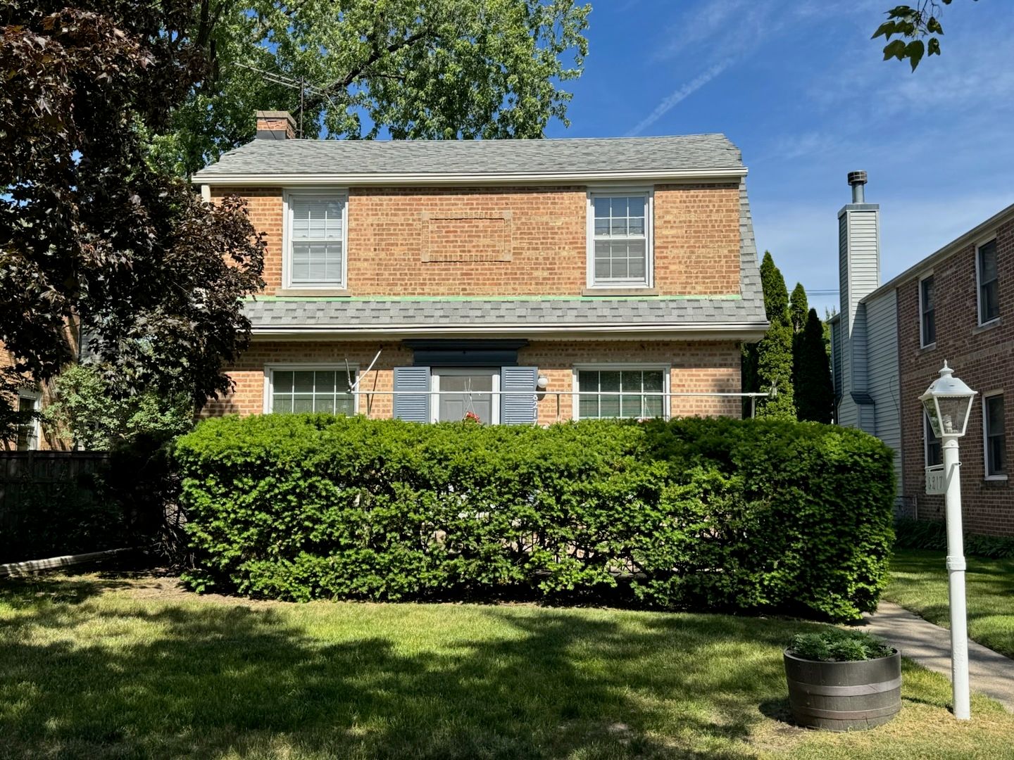 8217 Laramie Avenue — Skokie, IL 60077