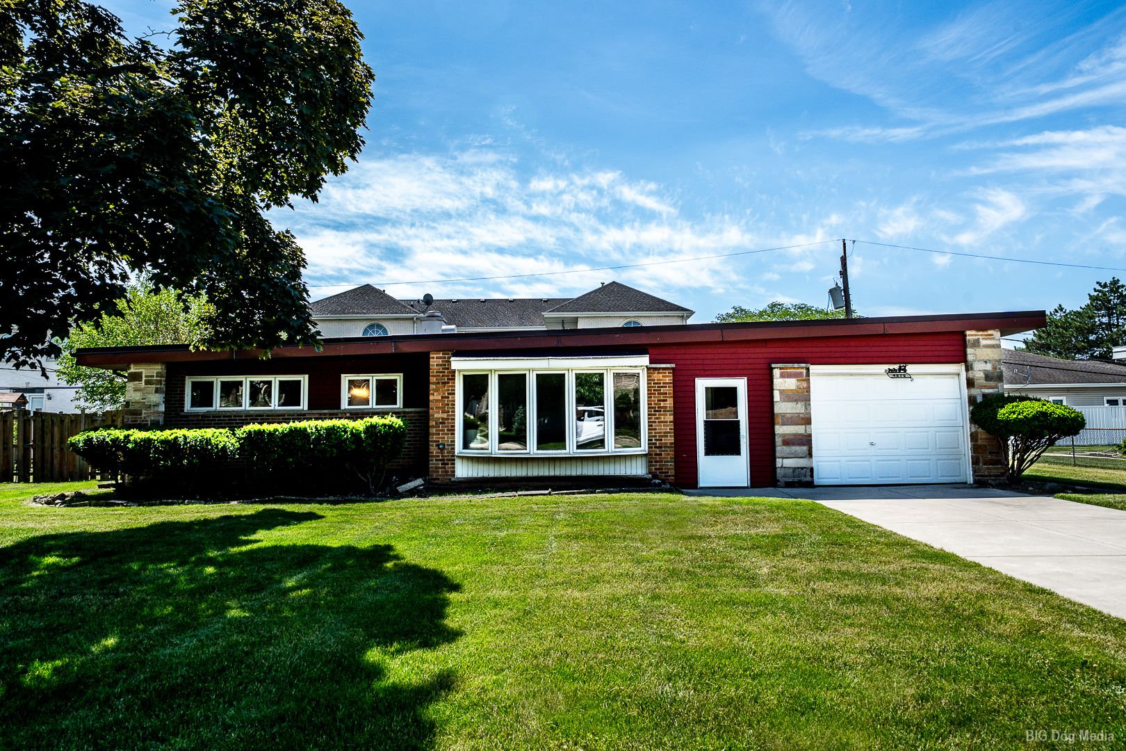 4872 N Redwood Drive — Norridge, IL 60706