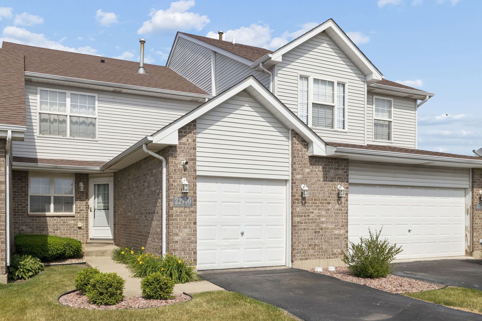 22990 Westwind Drive — Richton Park, IL 60471