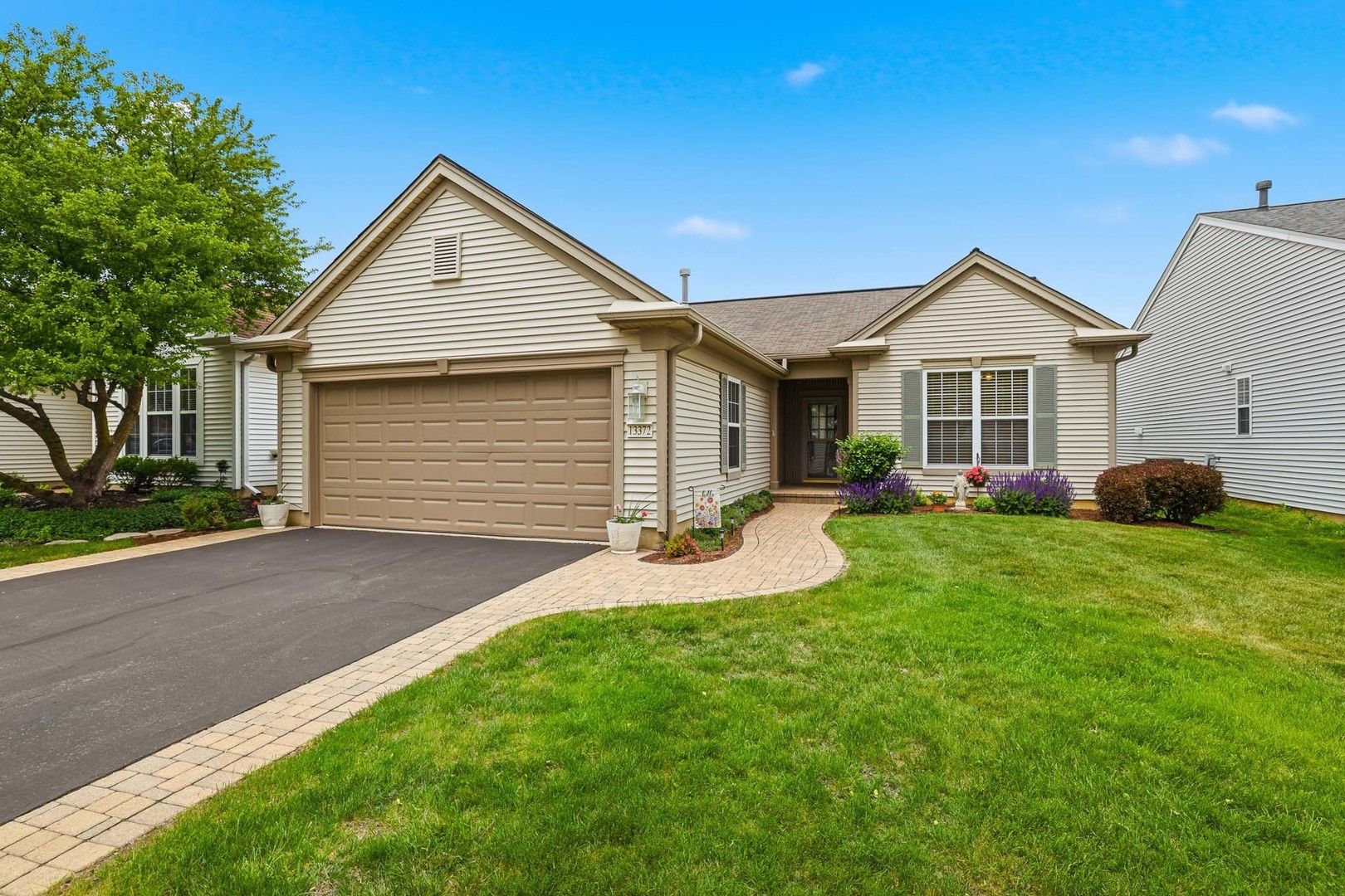 13372 Longmeadow Drive — Huntley, IL 60142