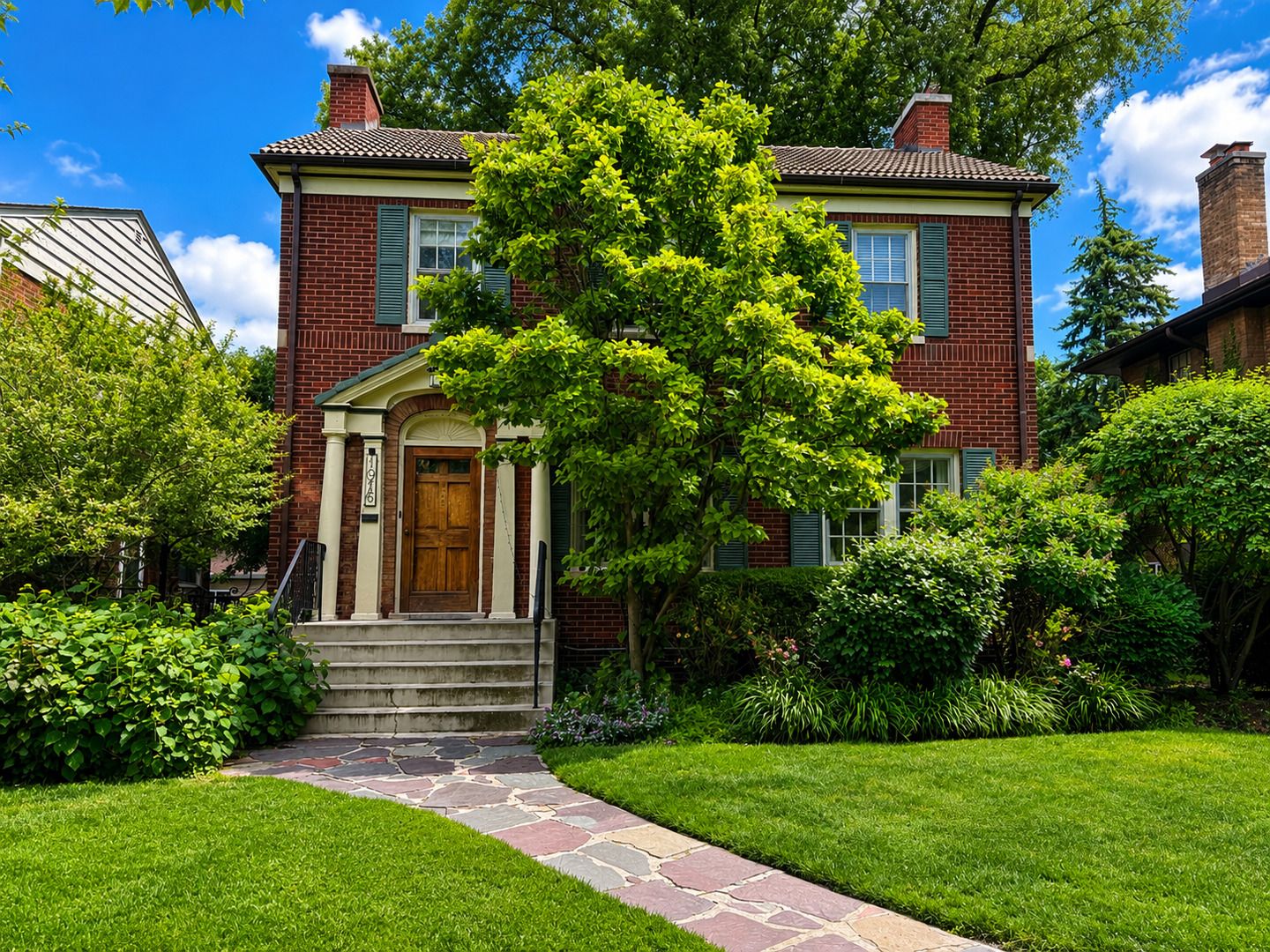 1016 Belleforte Avenue — Oak Park, IL 60302